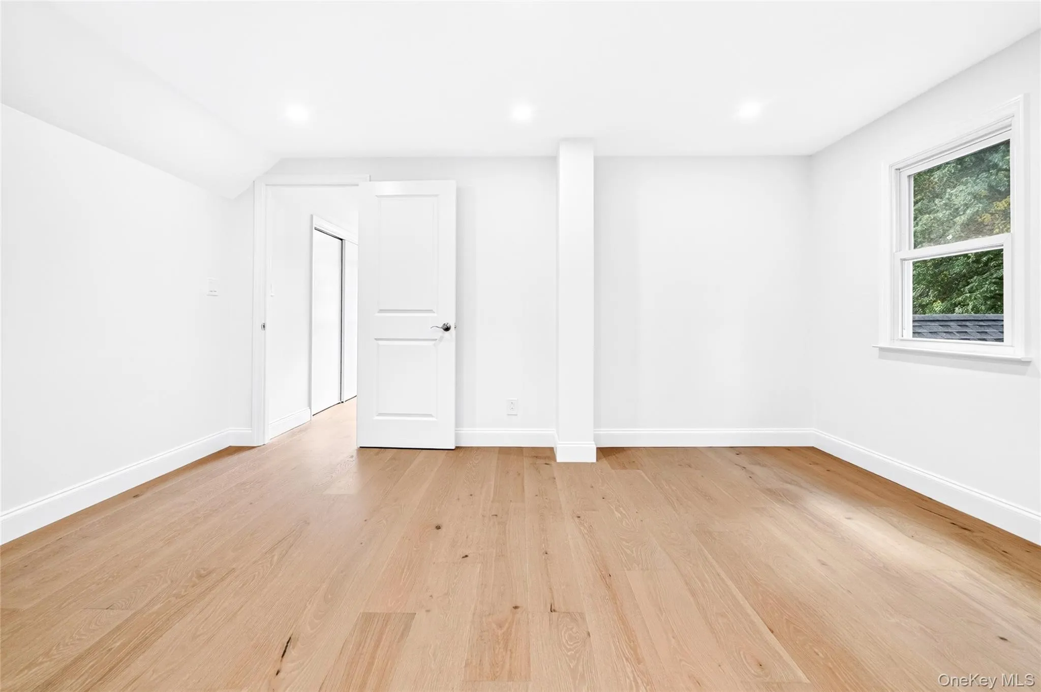 16 Saratoga Road, Greenburgh, NY, 3 Bedrooms Bedrooms, 5 Rooms Rooms,2 BathroomsBathrooms,Residential,For Rent,Saratoga,0,1051571 16 Saratoga Road, Greenburgh, NY, 3 Bedrooms Bedrooms, 5 Rooms Rooms,2 BathroomsBathrooms,Residential,For Rent,Saratoga,0,1051571