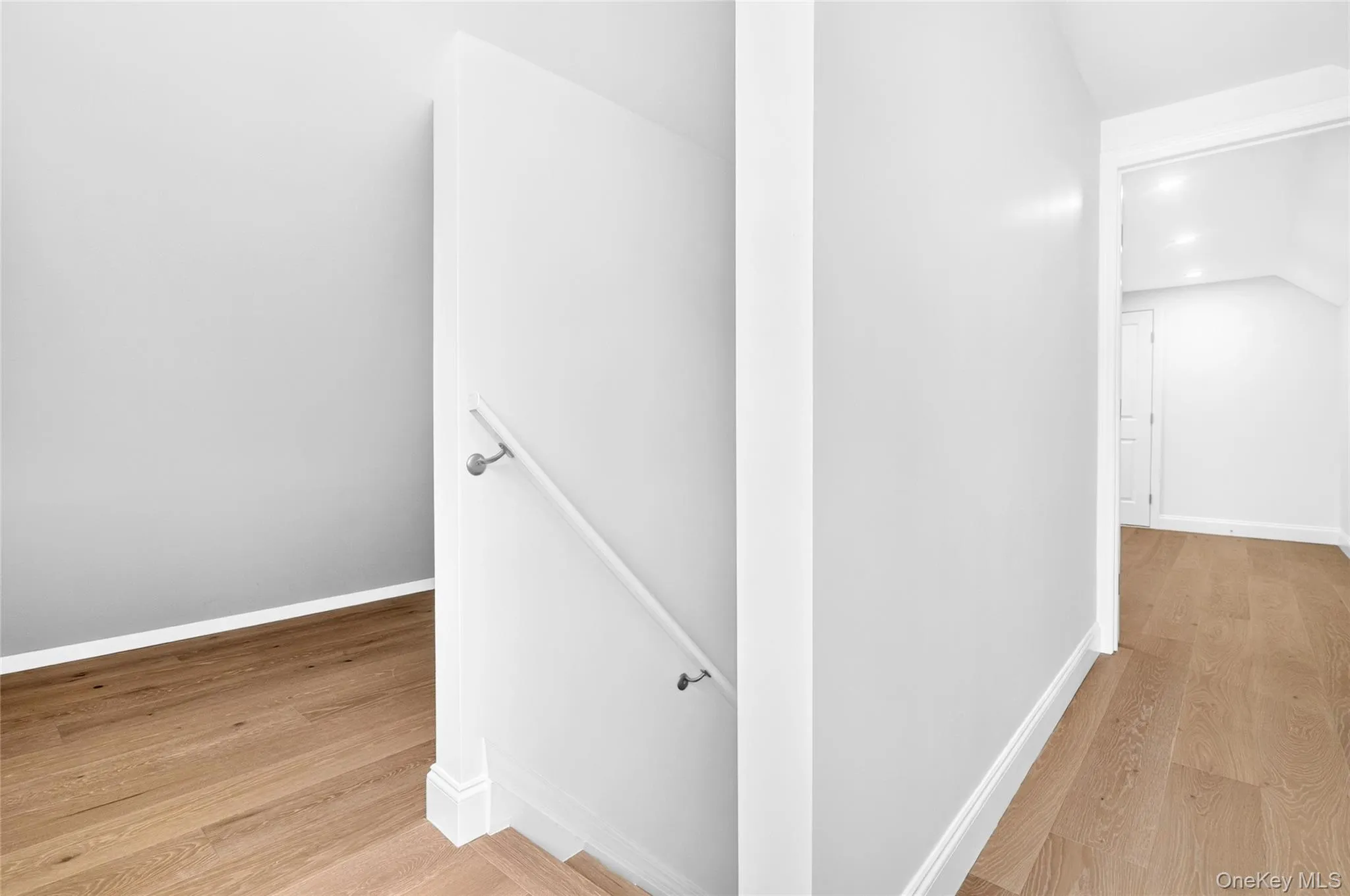 Steps to Primary Bedroom Steps to Primary Bedroom