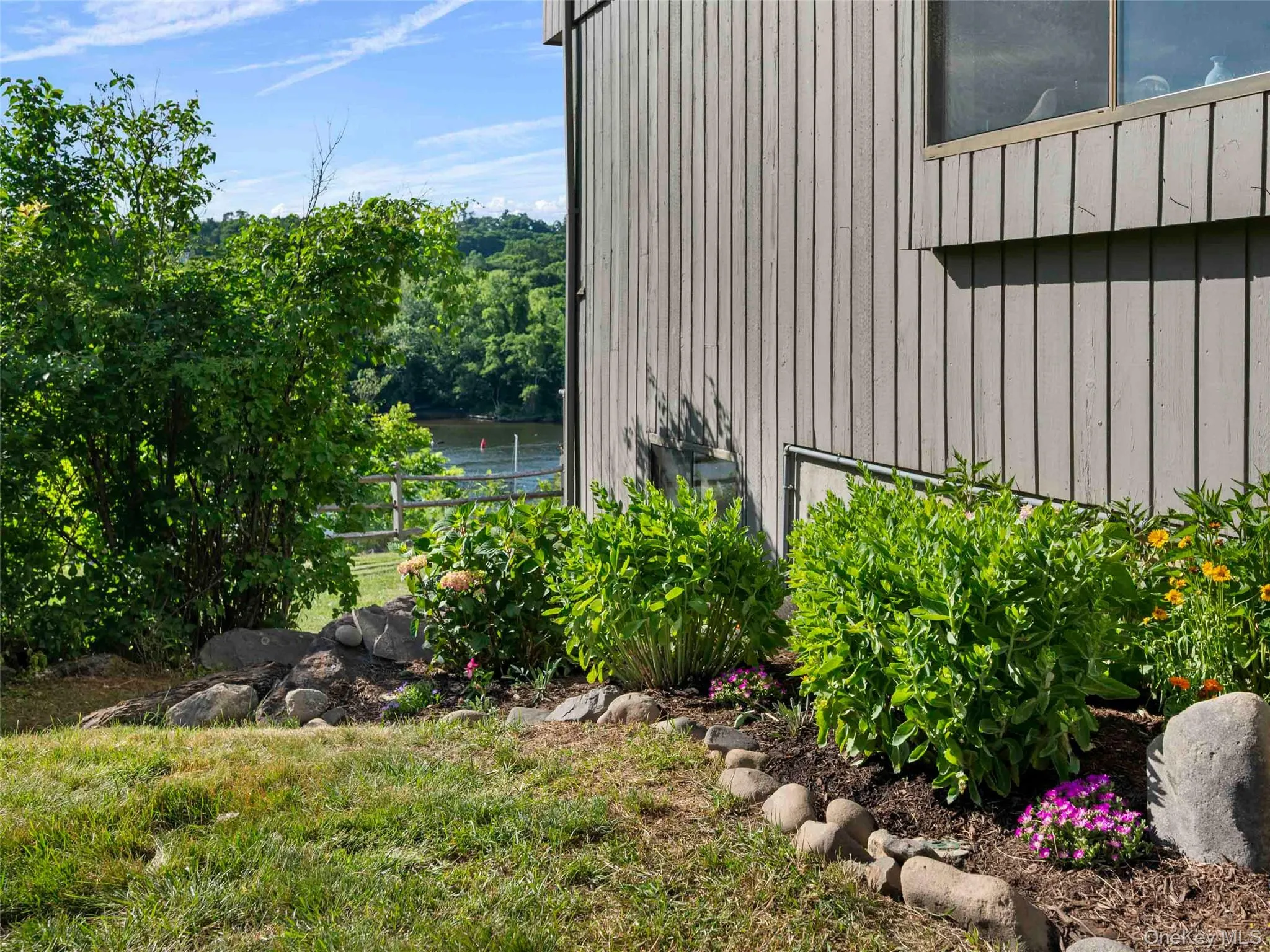 47 Rondout Harbor, Esopus, NY, 3 Bedrooms Bedrooms, 9 Rooms Rooms,2 BathroomsBathrooms,Residential,For Rent,Rondout,0,1051574 47 Rondout Harbor, Esopus, NY, 3 Bedrooms Bedrooms, 9 Rooms Rooms,2 BathroomsBathrooms,Residential,For Rent,Rondout,0,1051574