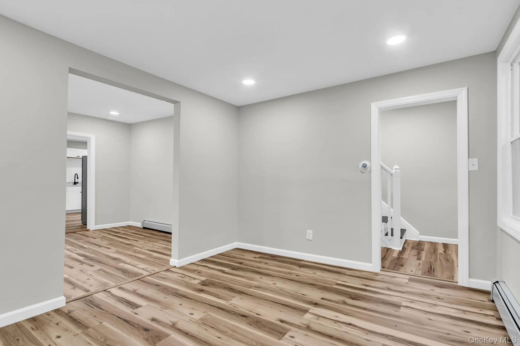 44 Glenwood Avenue, Poughkeepsie, NY, 4 Bedrooms Bedrooms, 6 Rooms Rooms,1 BathroomBathrooms,Residential,For Rent,Glenwood,0,1051578 44 Glenwood Avenue, Poughkeepsie, NY, 4 Bedrooms Bedrooms, 6 Rooms Rooms,1 BathroomBathrooms,Residential,For Rent,Glenwood,0,1051578