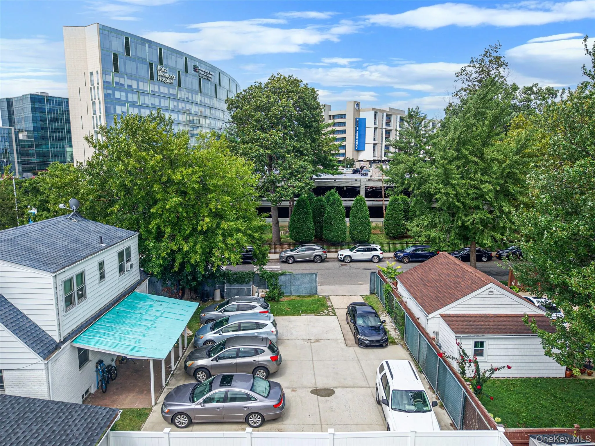 7603 271st Street, New York, NY, 3 Bedrooms Bedrooms, 4 Rooms Rooms,2 BathroomsBathrooms,Residential,For Rent,271st,0,1051582 7603 271st Street, New York, NY, 3 Bedrooms Bedrooms, 4 Rooms Rooms,2 BathroomsBathrooms,Residential,For Rent,271st,0,1051582