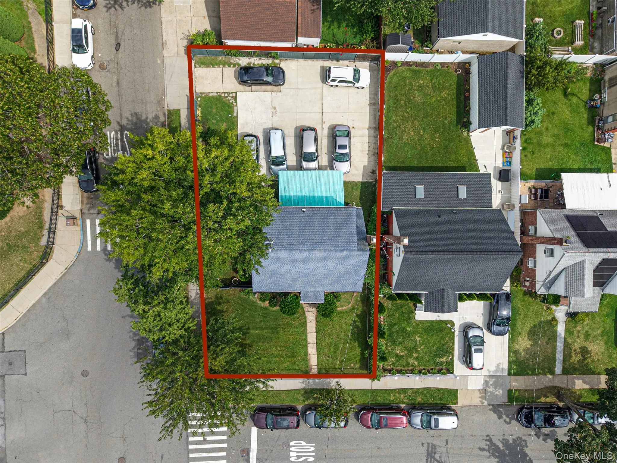 7603 271st Street, New York, NY, 3 Bedrooms Bedrooms, 4 Rooms Rooms,2 BathroomsBathrooms,Residential,For Rent,271st,0,1051582 7603 271st Street, New York, NY, 3 Bedrooms Bedrooms, 4 Rooms Rooms,2 BathroomsBathrooms,Residential,For Rent,271st,0,1051582