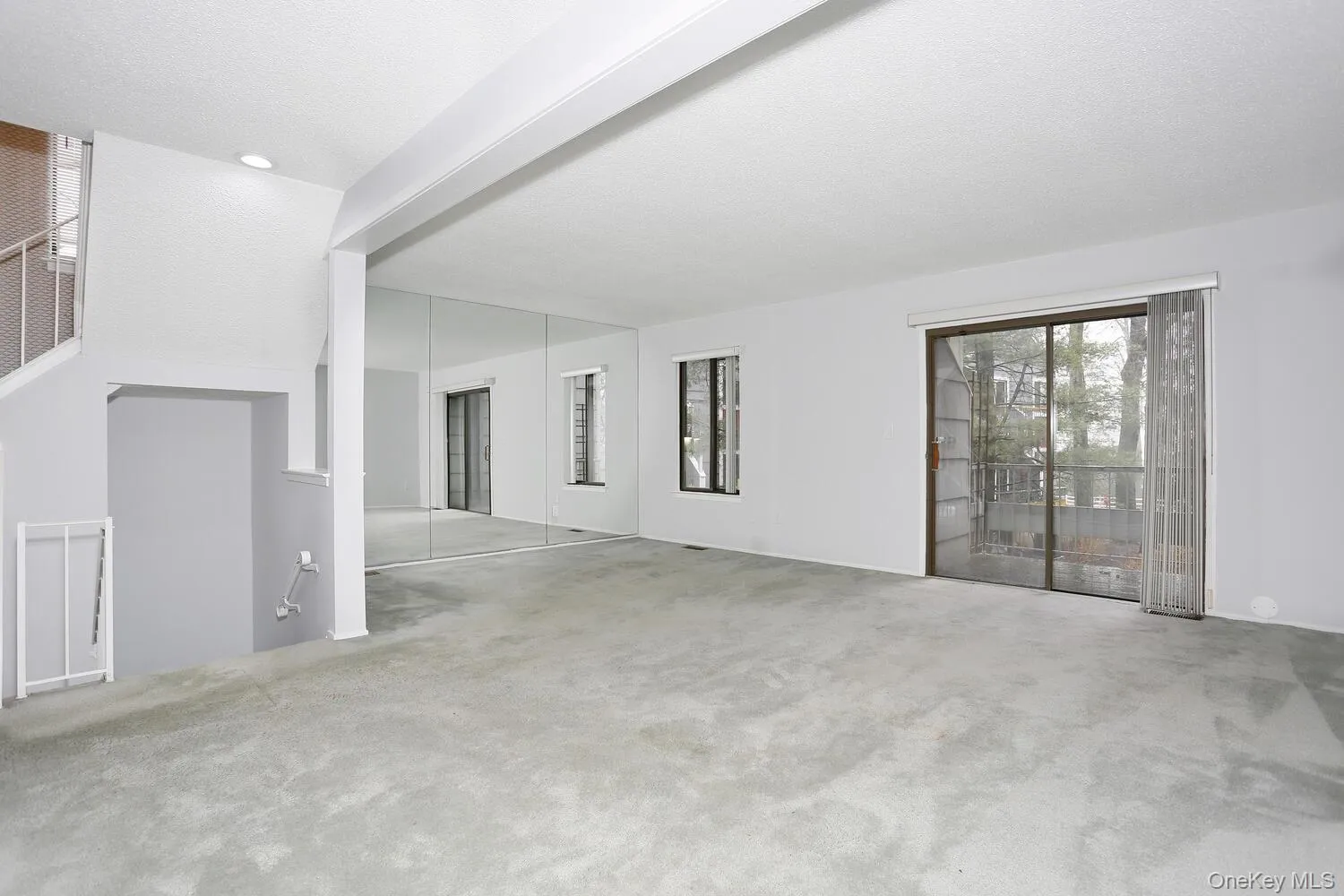 The carpeting has been replace with laminate flooring. The carpeting has been replace with laminate flooring.