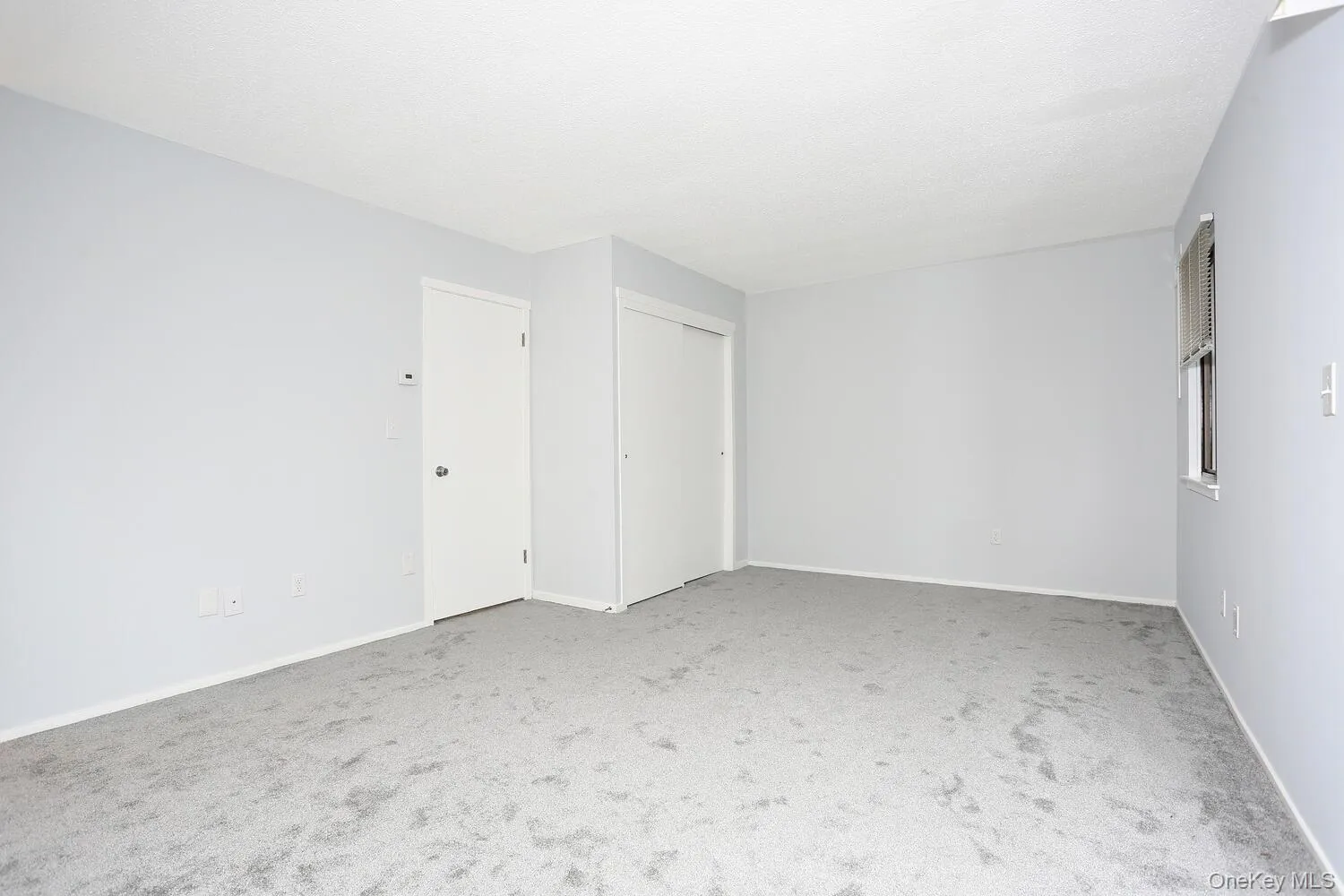161 Treetop Circle, Clarkstown, NY, 2 Bedrooms Bedrooms, 6 Rooms Rooms,1 BathroomBathrooms,Residential Lease,For Rent,Treetop,0,1051586 161 Treetop Circle, Clarkstown, NY, 2 Bedrooms Bedrooms, 6 Rooms Rooms,1 BathroomBathrooms,Residential Lease,For Rent,Treetop,0,1051586