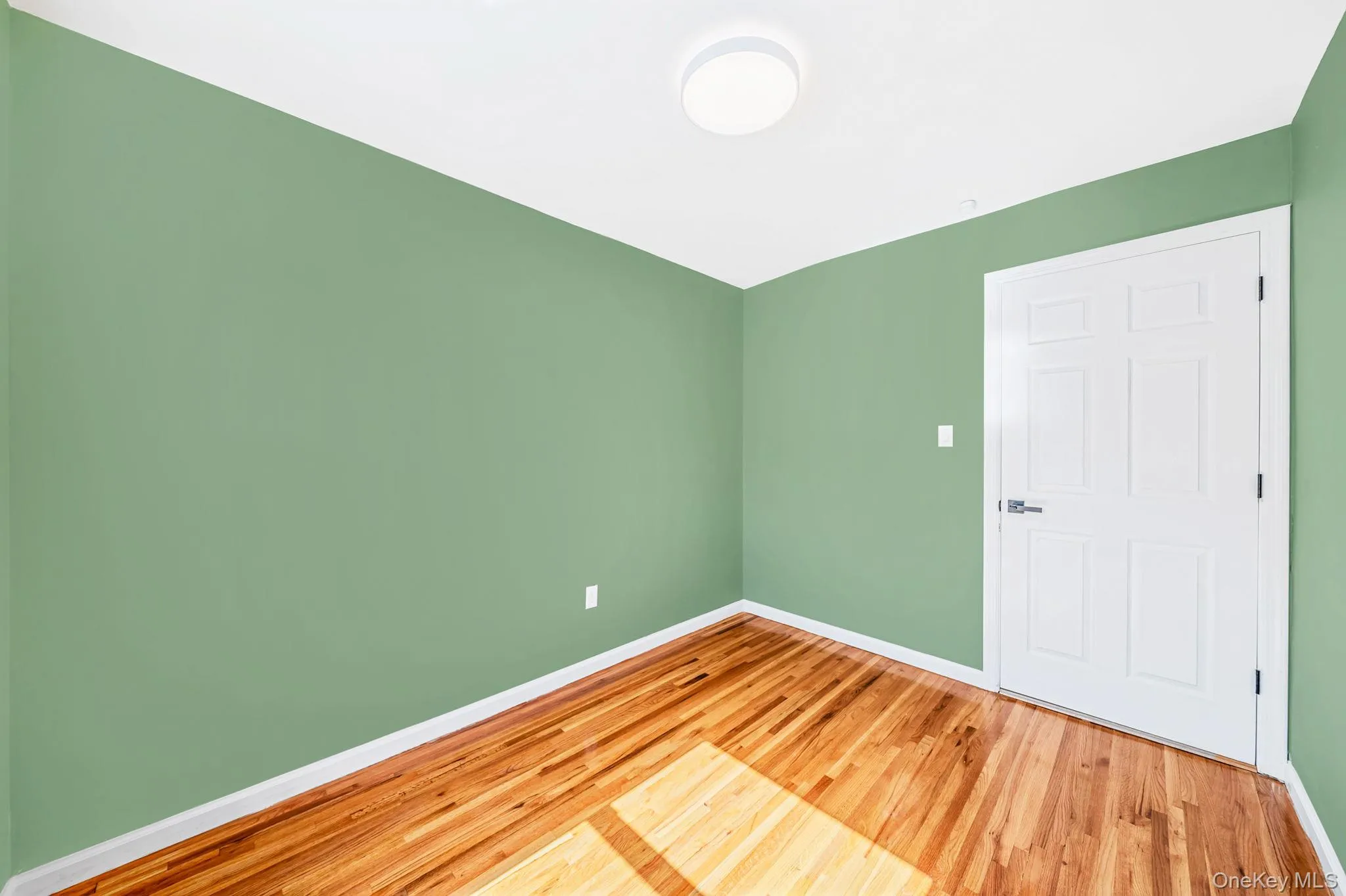 1313 Remsen Avenue, New York, NY, 3 Bedrooms Bedrooms, 7 Rooms Rooms,2 BathroomsBathrooms,Residential,For Rent,Remsen,0,1051588 1313 Remsen Avenue, New York, NY, 3 Bedrooms Bedrooms, 7 Rooms Rooms,2 BathroomsBathrooms,Residential,For Rent,Remsen,0,1051588