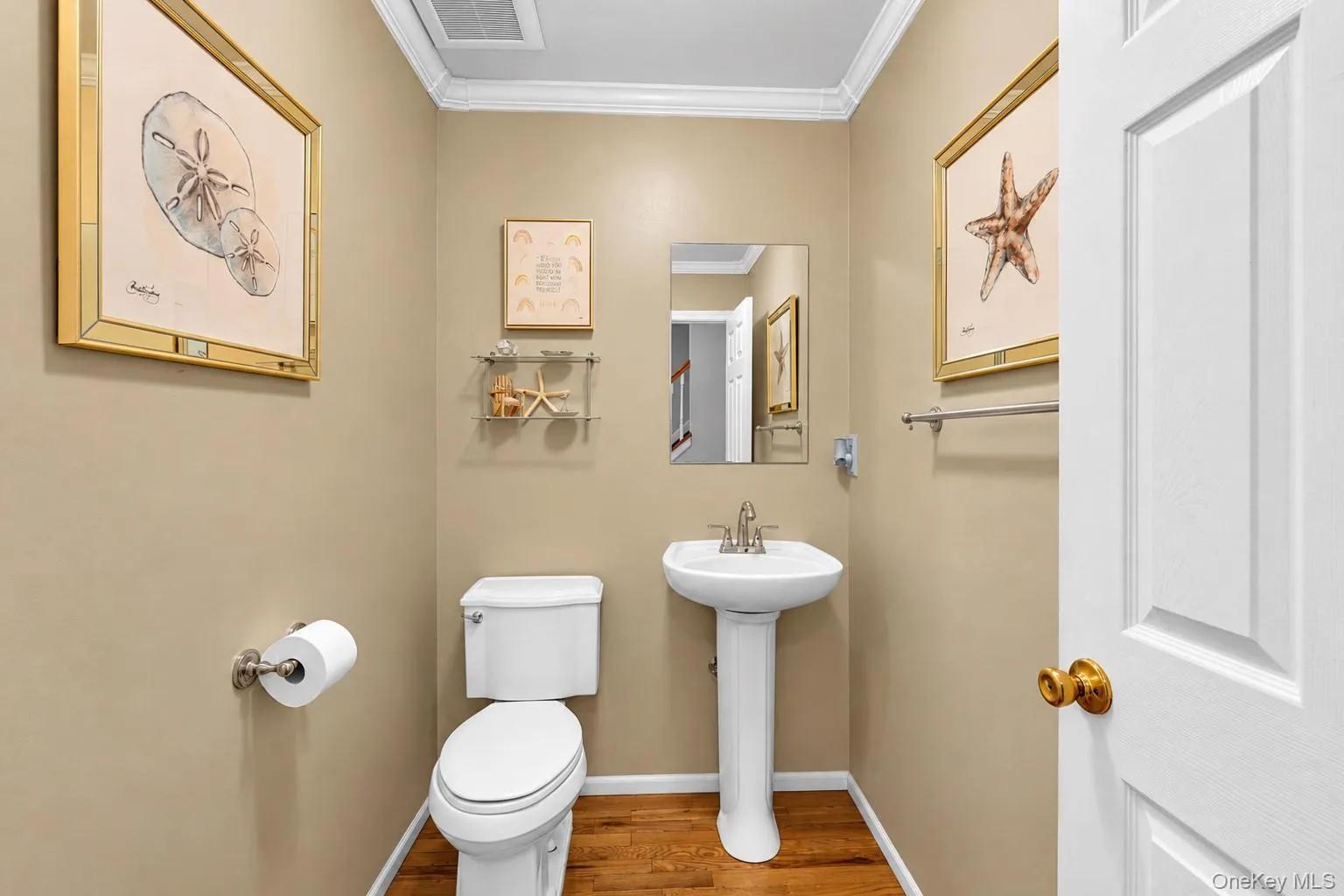 60 Scranton Avenue, Brookhaven, NY, 4 Bedrooms Bedrooms, 9 Rooms Rooms,2 BathroomsBathrooms,Residential,For Rent,Scranton,0,1051589 60 Scranton Avenue, Brookhaven, NY, 4 Bedrooms Bedrooms, 9 Rooms Rooms,2 BathroomsBathrooms,Residential,For Rent,Scranton,0,1051589