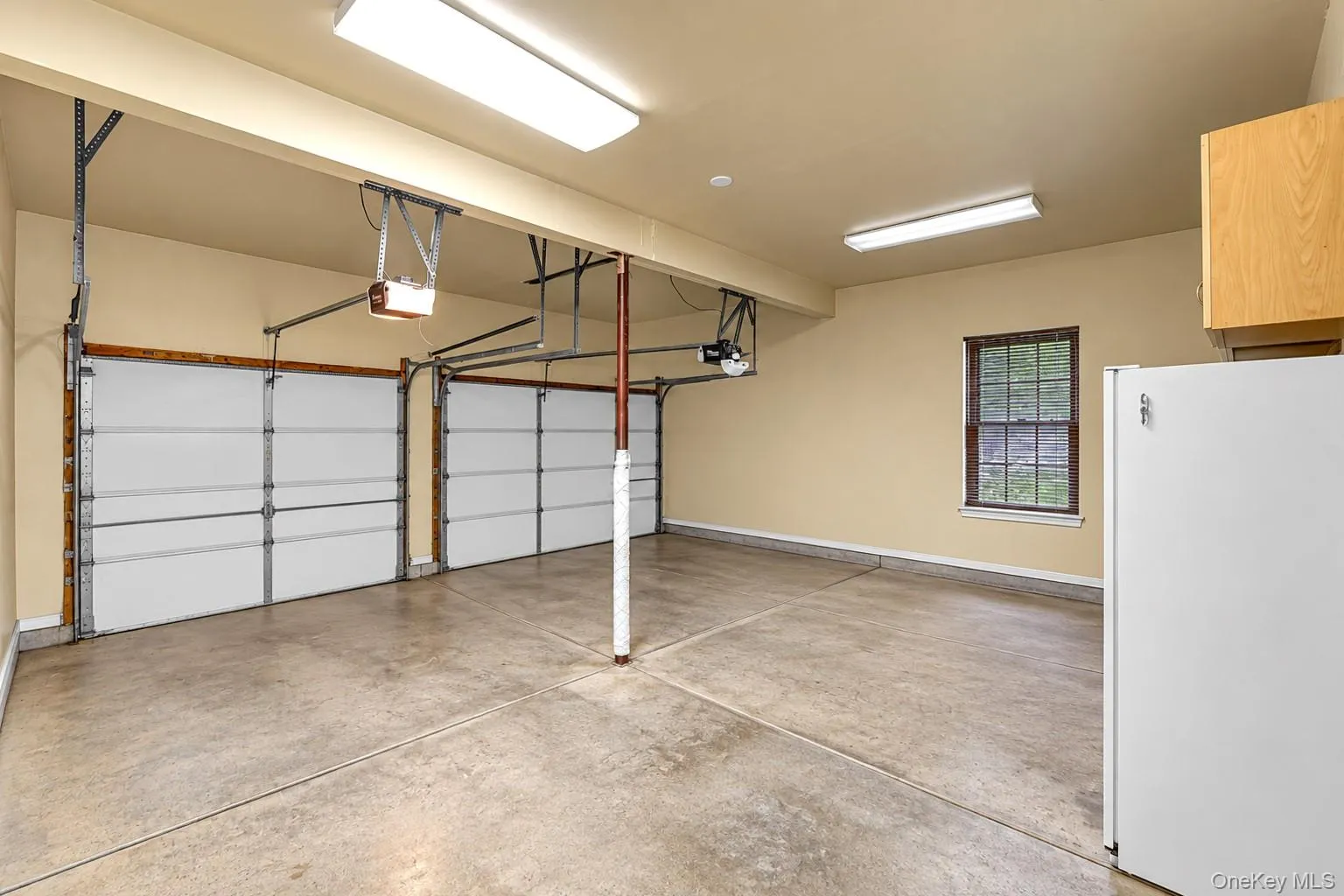 60 Scranton Avenue, Brookhaven, NY, 4 Bedrooms Bedrooms, 9 Rooms Rooms,2 BathroomsBathrooms,Residential,For Rent,Scranton,0,1051589 60 Scranton Avenue, Brookhaven, NY, 4 Bedrooms Bedrooms, 9 Rooms Rooms,2 BathroomsBathrooms,Residential,For Rent,Scranton,0,1051589