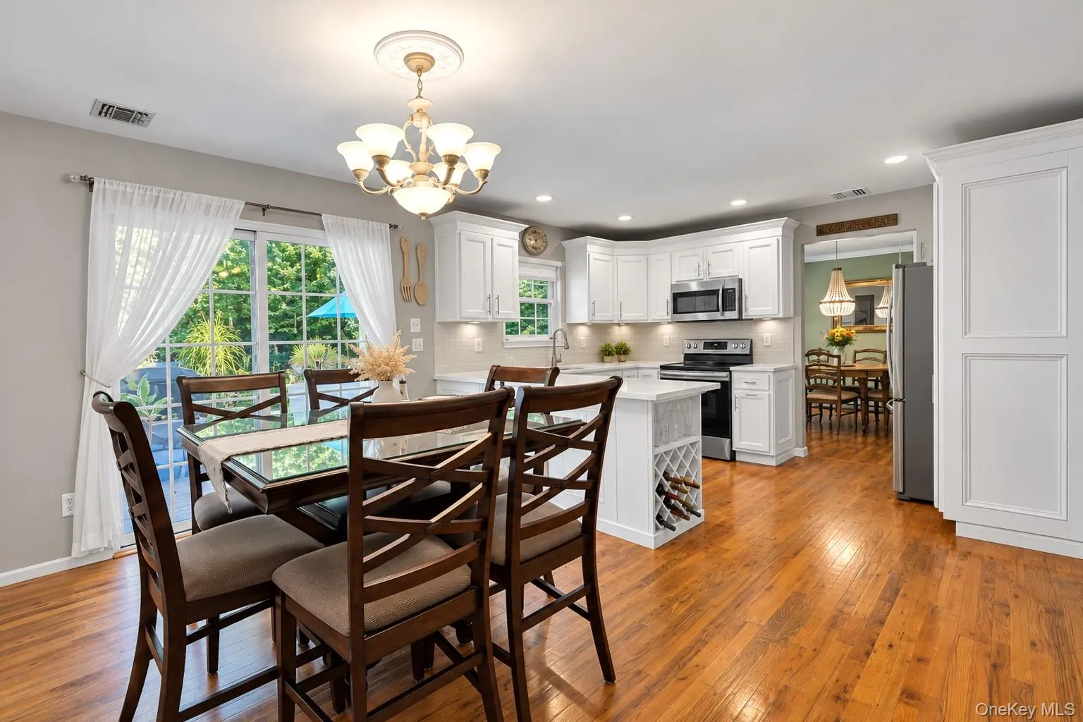 60 Scranton Avenue, Brookhaven, NY, 4 Bedrooms Bedrooms, 9 Rooms Rooms,2 BathroomsBathrooms,Residential,For Rent,Scranton,0,1051589 60 Scranton Avenue, Brookhaven, NY, 4 Bedrooms Bedrooms, 9 Rooms Rooms,2 BathroomsBathrooms,Residential,For Rent,Scranton,0,1051589