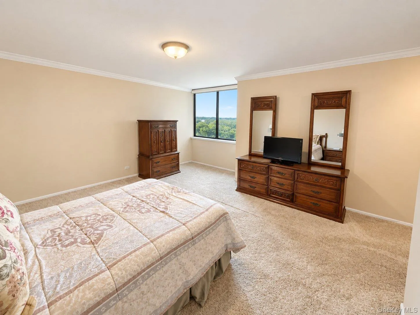 27010 Grand Central Parkway, New York, NY, 1 Bedroom Bedrooms, 5 Rooms Rooms,1 BathroomBathrooms,Residential,For Rent,Grand Central,0,1051590 27010 Grand Central Parkway, New York, NY, 1 Bedroom Bedrooms, 5 Rooms Rooms,1 BathroomBathrooms,Residential,For Rent,Grand Central,0,1051590