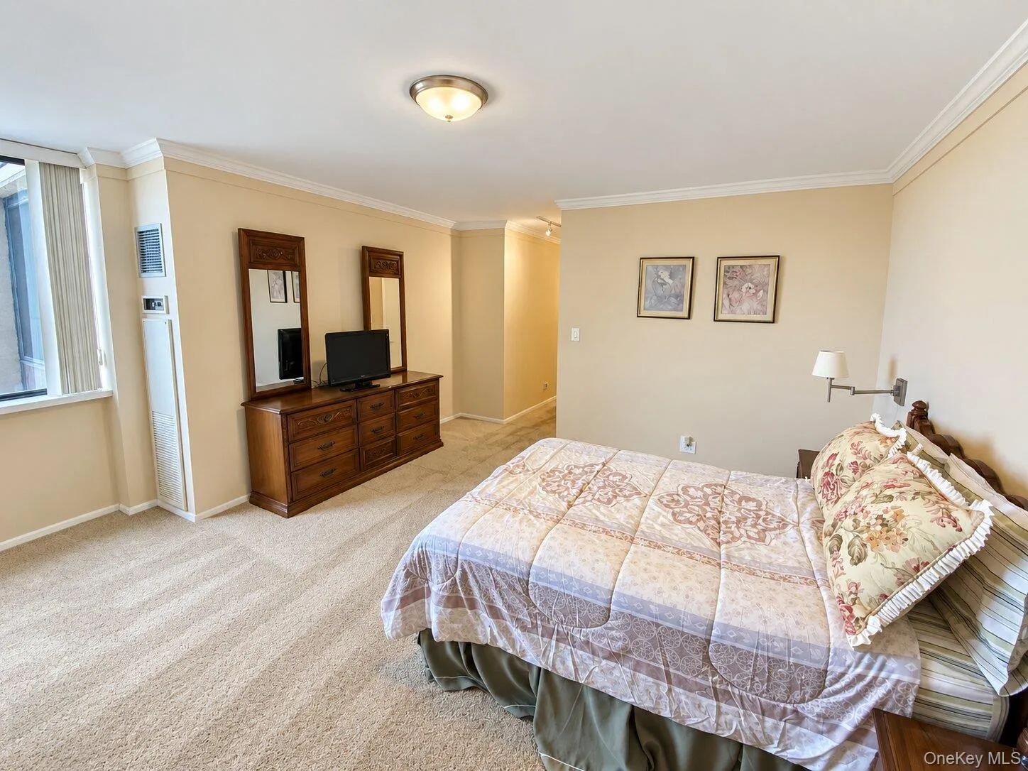 27010 Grand Central Parkway, New York, NY, 1 Bedroom Bedrooms, 5 Rooms Rooms,1 BathroomBathrooms,Residential,For Rent,Grand Central,0,1051590 27010 Grand Central Parkway, New York, NY, 1 Bedroom Bedrooms, 5 Rooms Rooms,1 BathroomBathrooms,Residential,For Rent,Grand Central,0,1051590