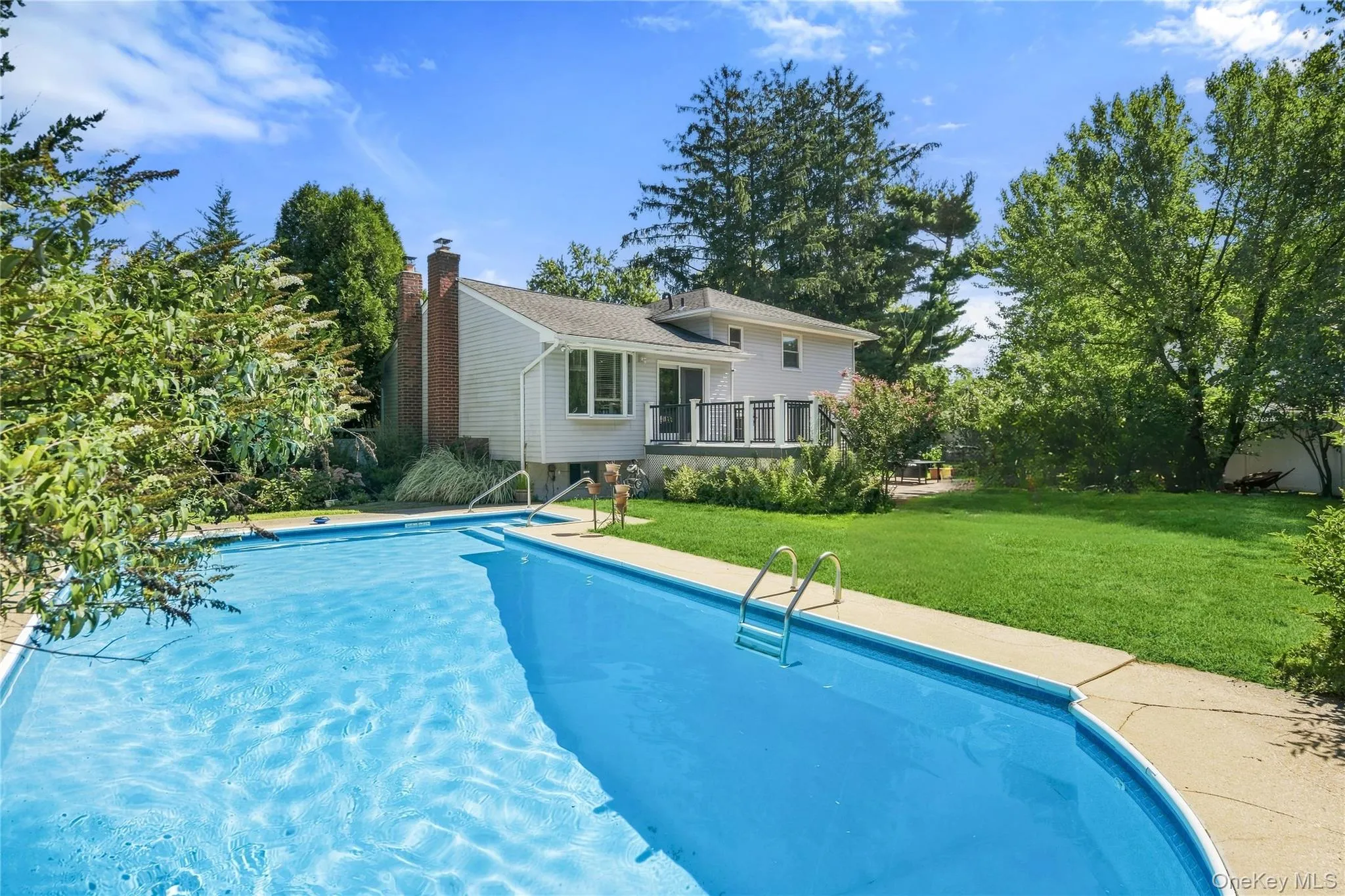 19 Farms Lane, Huntington, NY, 3 Bedrooms Bedrooms, 7 Rooms Rooms,1 BathroomBathrooms,Residential,For Rent,Farms,0,1051592 19 Farms Lane, Huntington, NY, 3 Bedrooms Bedrooms, 7 Rooms Rooms,1 BathroomBathrooms,Residential,For Rent,Farms,0,1051592