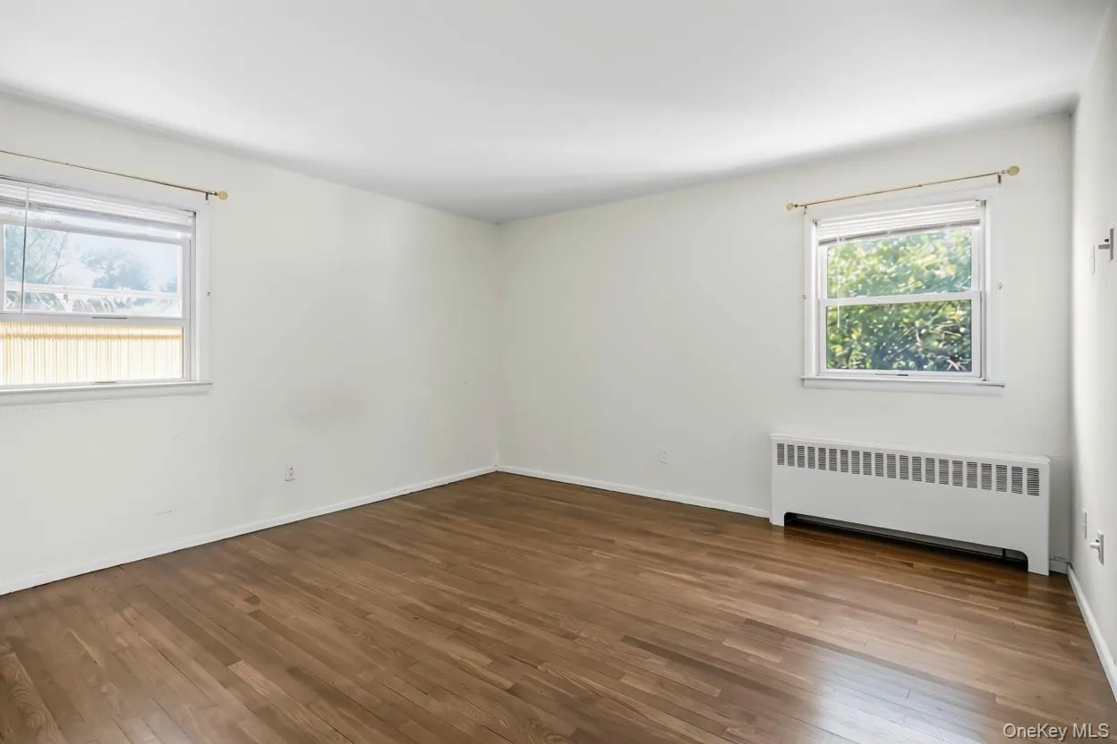 19 Farms Lane, Huntington, NY, 3 Bedrooms Bedrooms, 7 Rooms Rooms,1 BathroomBathrooms,Residential,For Rent,Farms,0,1051592 19 Farms Lane, Huntington, NY, 3 Bedrooms Bedrooms, 7 Rooms Rooms,1 BathroomBathrooms,Residential,For Rent,Farms,0,1051592