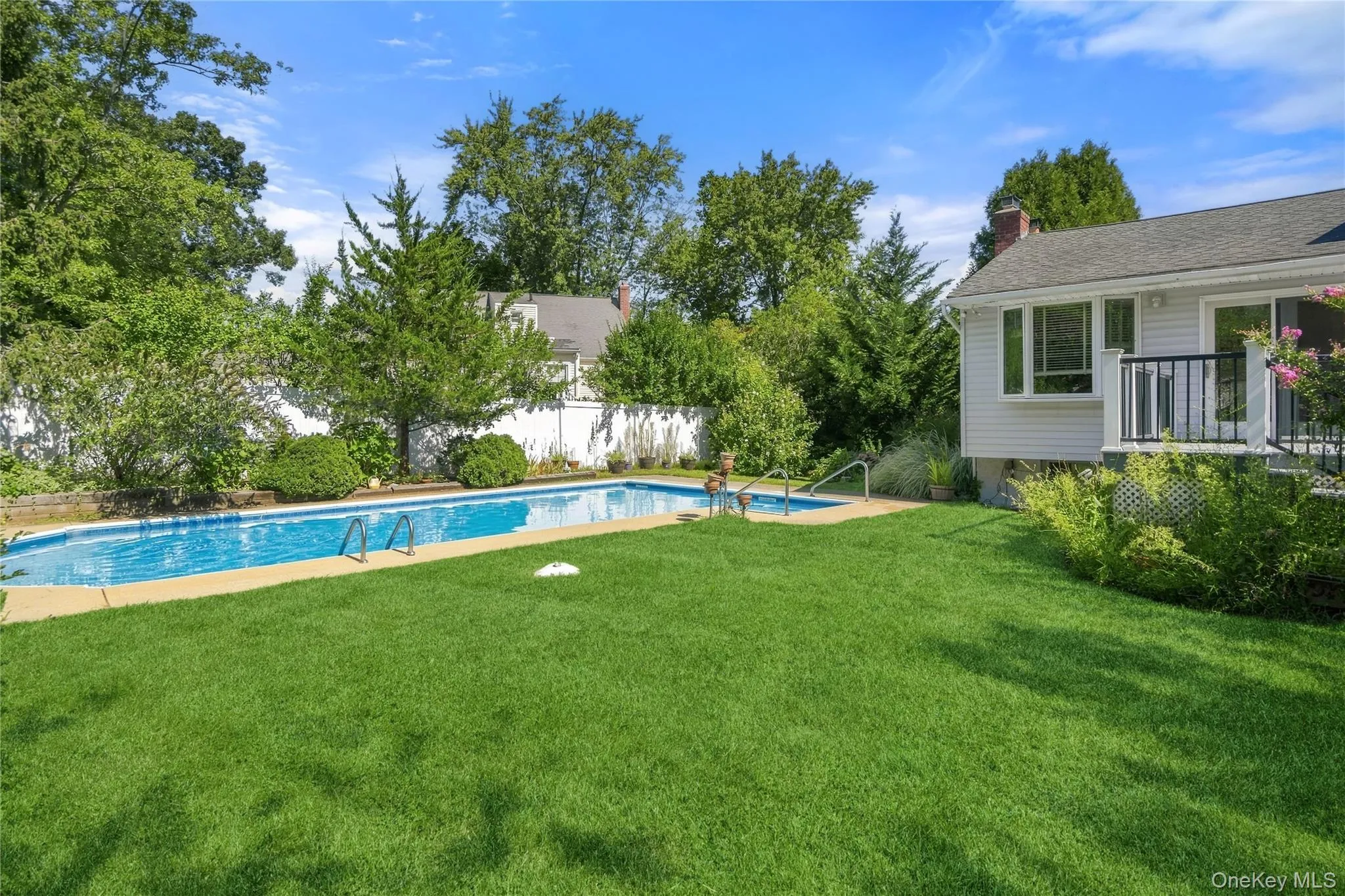 19 Farms Lane, Huntington, NY, 3 Bedrooms Bedrooms, 7 Rooms Rooms,1 BathroomBathrooms,Residential,For Rent,Farms,0,1051592 19 Farms Lane, Huntington, NY, 3 Bedrooms Bedrooms, 7 Rooms Rooms,1 BathroomBathrooms,Residential,For Rent,Farms,0,1051592