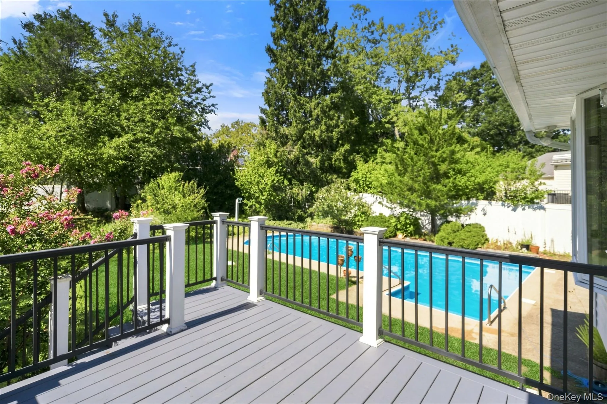 19 Farms Lane, Huntington, NY, 3 Bedrooms Bedrooms, 7 Rooms Rooms,1 BathroomBathrooms,Residential,For Rent,Farms,0,1051592 19 Farms Lane, Huntington, NY, 3 Bedrooms Bedrooms, 7 Rooms Rooms,1 BathroomBathrooms,Residential,For Rent,Farms,0,1051592