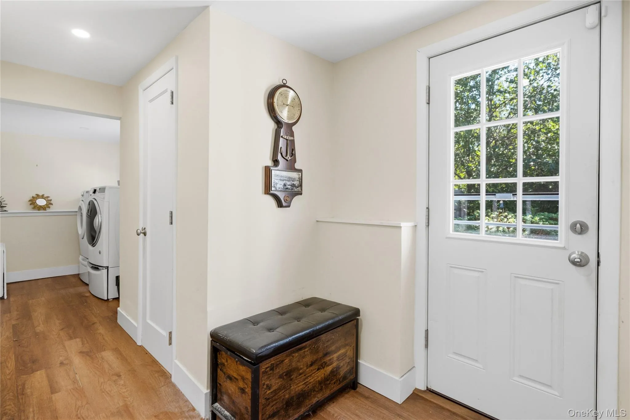 19 Farms Lane, Huntington, NY, 3 Bedrooms Bedrooms, 7 Rooms Rooms,1 BathroomBathrooms,Residential,For Rent,Farms,0,1051592 19 Farms Lane, Huntington, NY, 3 Bedrooms Bedrooms, 7 Rooms Rooms,1 BathroomBathrooms,Residential,For Rent,Farms,0,1051592