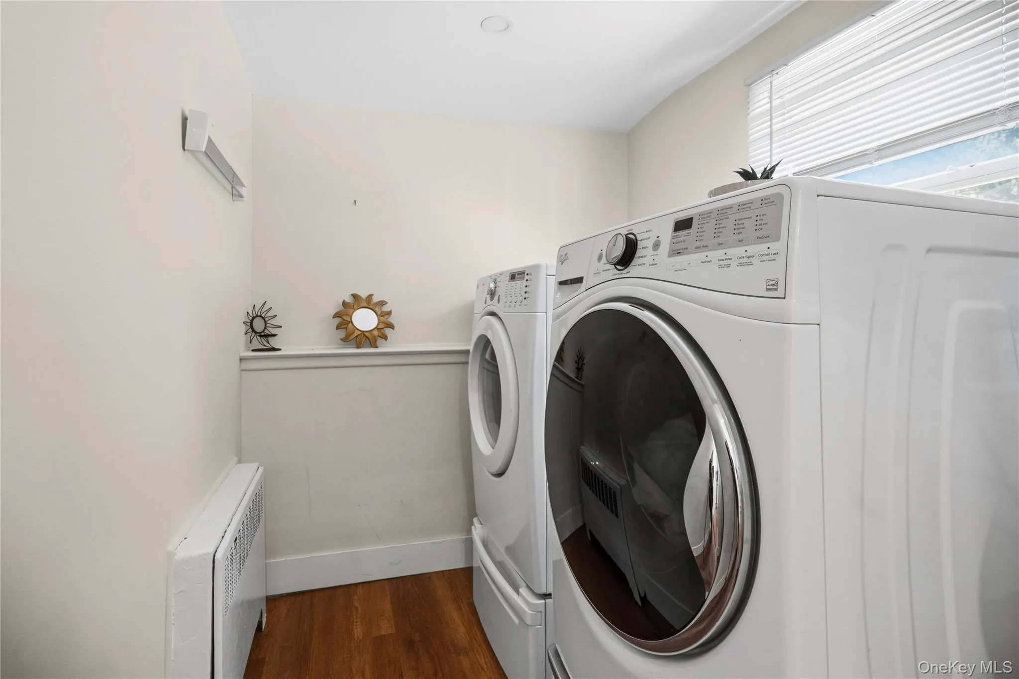 19 Farms Lane, Huntington, NY, 3 Bedrooms Bedrooms, 7 Rooms Rooms,1 BathroomBathrooms,Residential,For Rent,Farms,0,1051592 19 Farms Lane, Huntington, NY, 3 Bedrooms Bedrooms, 7 Rooms Rooms,1 BathroomBathrooms,Residential,For Rent,Farms,0,1051592