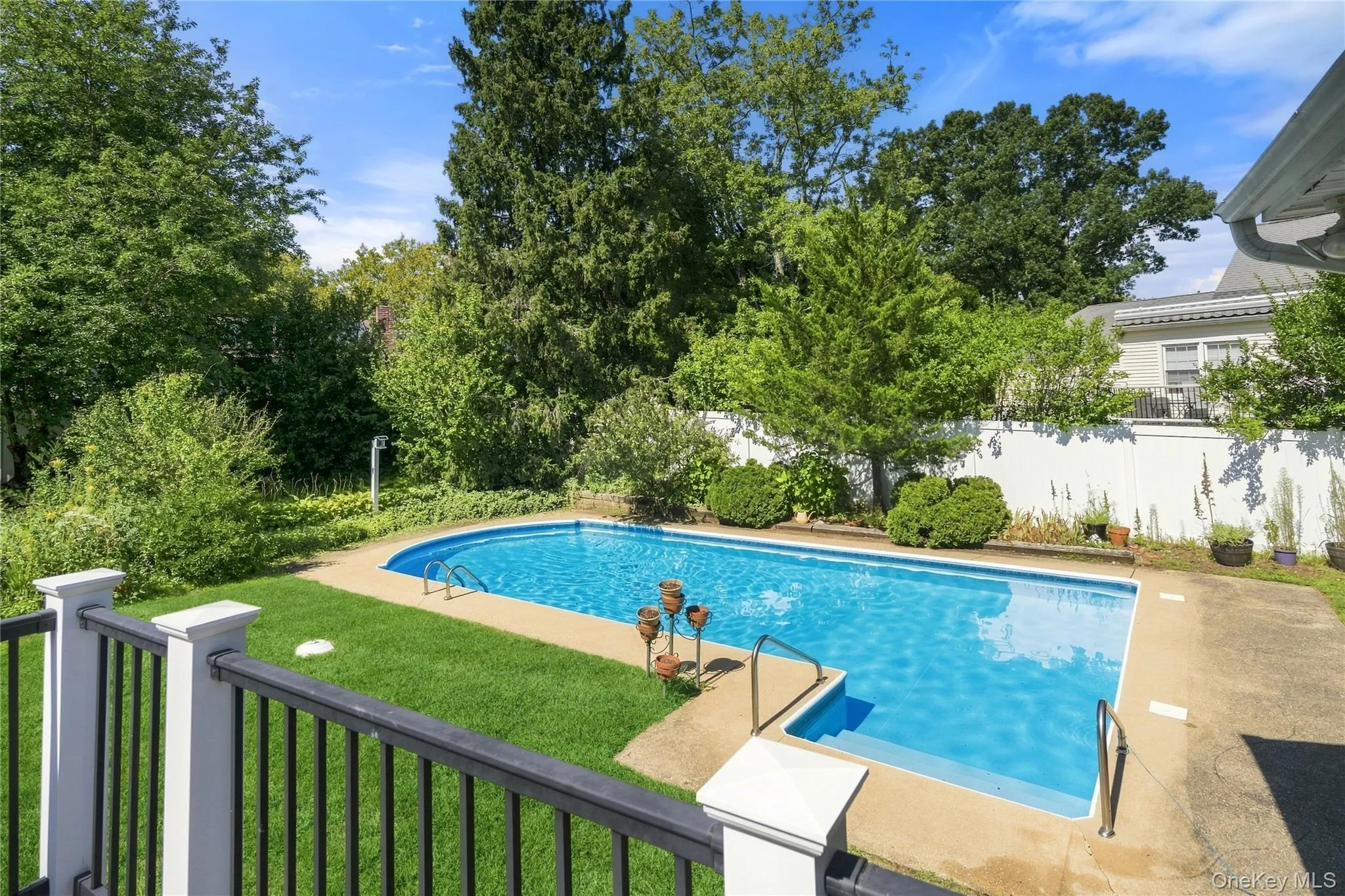 19 Farms Lane, Huntington, NY, 3 Bedrooms Bedrooms, 7 Rooms Rooms,1 BathroomBathrooms,Residential,For Rent,Farms,0,1051592 19 Farms Lane, Huntington, NY, 3 Bedrooms Bedrooms, 7 Rooms Rooms,1 BathroomBathrooms,Residential,For Rent,Farms,0,1051592