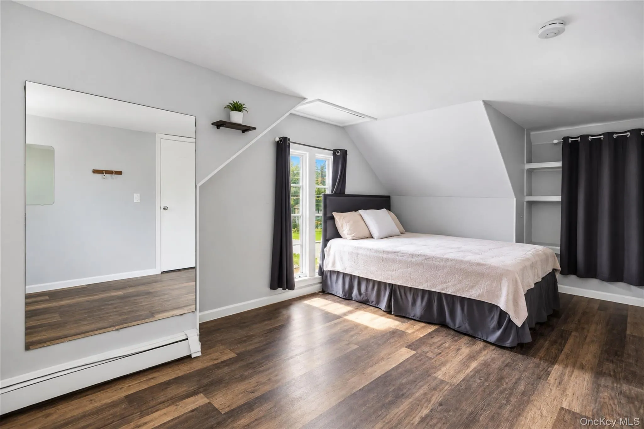 239 Cypress Drive, Brookhaven, NY, 4 Bedrooms Bedrooms, 6 Rooms Rooms,2 BathroomsBathrooms,Residential,For Rent,Cypress,0,1051596 239 Cypress Drive, Brookhaven, NY, 4 Bedrooms Bedrooms, 6 Rooms Rooms,2 BathroomsBathrooms,Residential,For Rent,Cypress,0,1051596