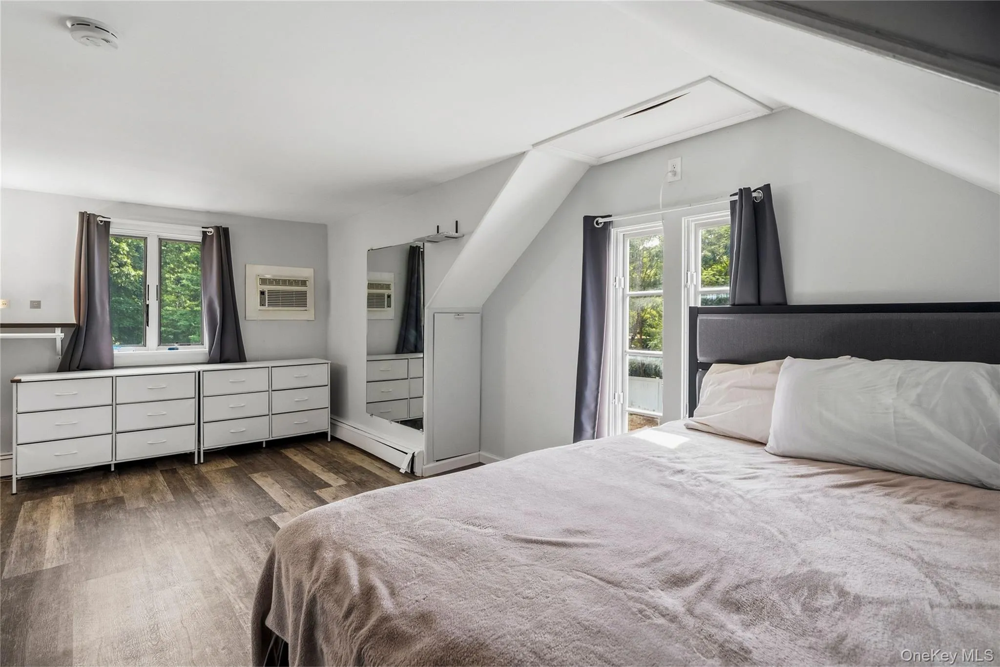 239 Cypress Drive, Brookhaven, NY, 4 Bedrooms Bedrooms, 6 Rooms Rooms,2 BathroomsBathrooms,Residential,For Rent,Cypress,0,1051596 239 Cypress Drive, Brookhaven, NY, 4 Bedrooms Bedrooms, 6 Rooms Rooms,2 BathroomsBathrooms,Residential,For Rent,Cypress,0,1051596