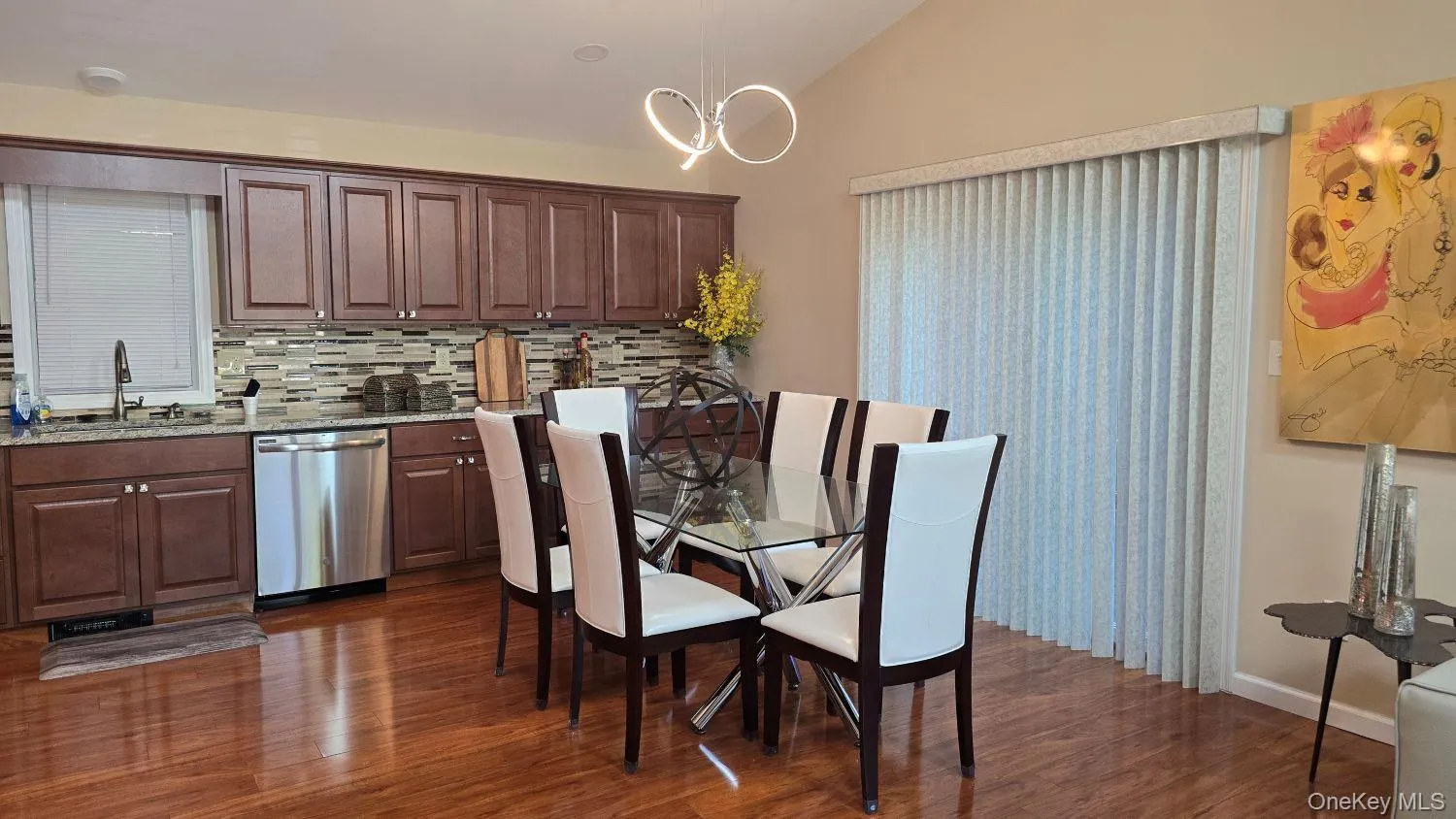 6 Bristol Lane, Thompson, NY, 2 Bedrooms Bedrooms, 5 Rooms Rooms,2 BathroomsBathrooms,Residential,For Rent,Bristol,0,1051598 6 Bristol Lane, Thompson, NY, 2 Bedrooms Bedrooms, 5 Rooms Rooms,2 BathroomsBathrooms,Residential,For Rent,Bristol,0,1051598