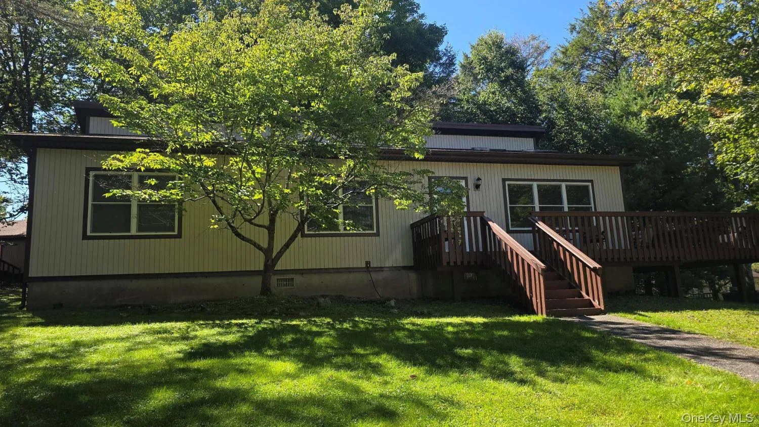 6 Bristol Lane, Thompson, NY, 2 Bedrooms Bedrooms, 5 Rooms Rooms,2 BathroomsBathrooms,Residential,For Rent,Bristol,0,1051598 6 Bristol Lane, Thompson, NY, 2 Bedrooms Bedrooms, 5 Rooms Rooms,2 BathroomsBathrooms,Residential,For Rent,Bristol,0,1051598