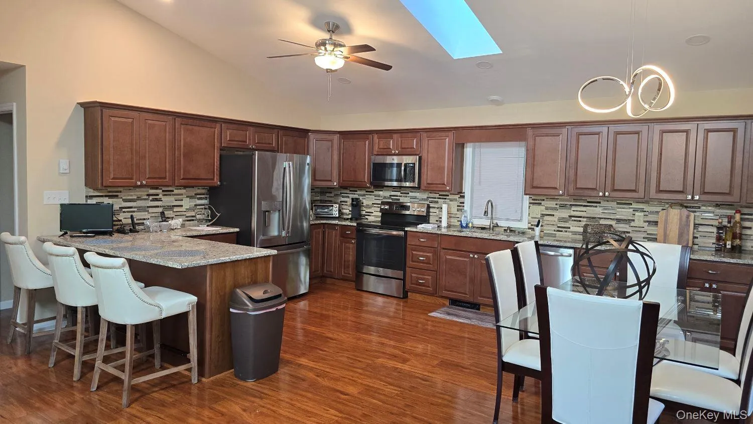 6 Bristol Lane, Thompson, NY, 2 Bedrooms Bedrooms, 5 Rooms Rooms,2 BathroomsBathrooms,Residential,For Rent,Bristol,0,1051598 6 Bristol Lane, Thompson, NY, 2 Bedrooms Bedrooms, 5 Rooms Rooms,2 BathroomsBathrooms,Residential,For Rent,Bristol,0,1051598