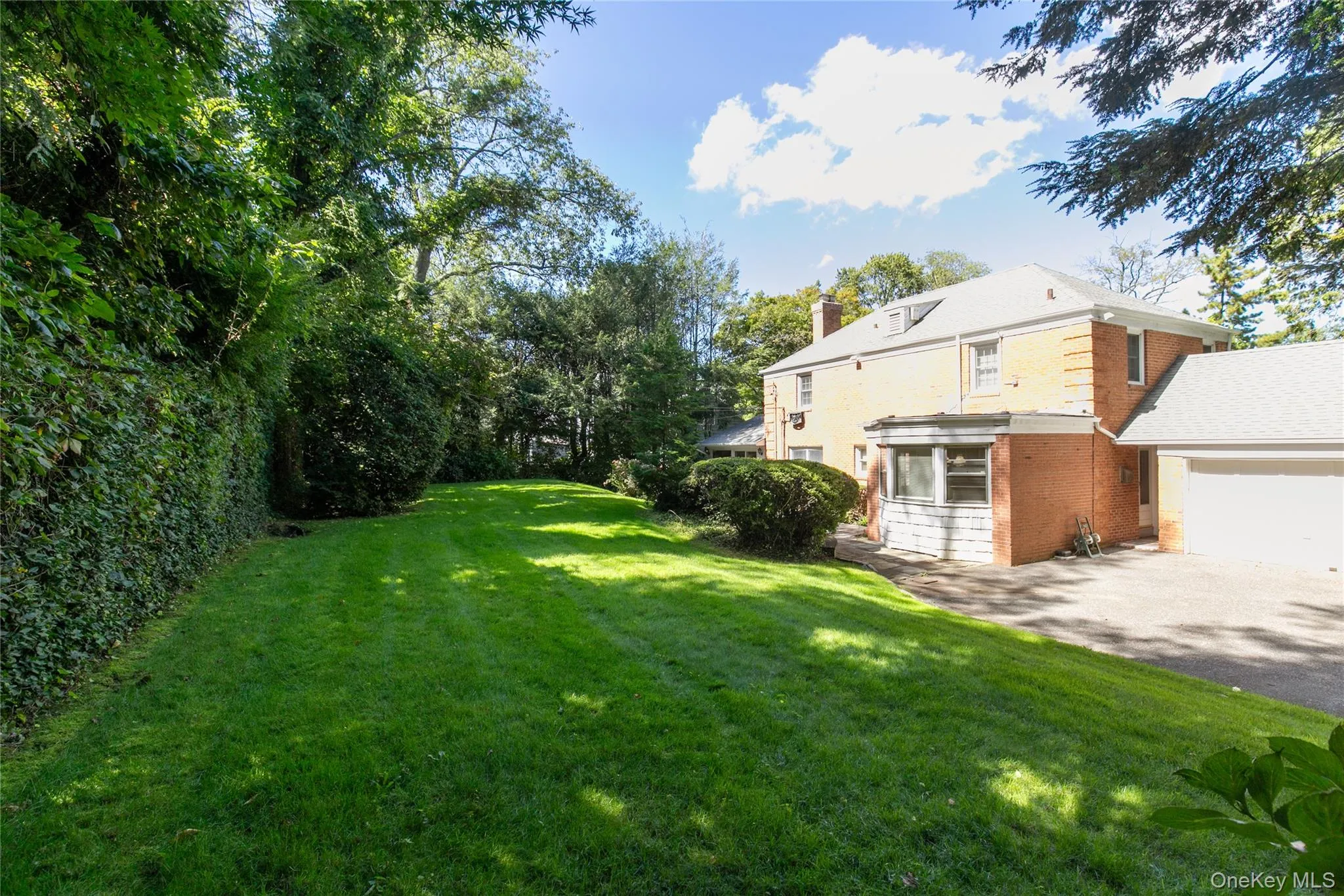 16 Birch Hill Road, North Hempstead, NY, 4 Bedrooms Bedrooms, 8 Rooms Rooms,3 BathroomsBathrooms,Residential,For Rent,Birch Hill,0,1051601 16 Birch Hill Road, North Hempstead, NY, 4 Bedrooms Bedrooms, 8 Rooms Rooms,3 BathroomsBathrooms,Residential,For Rent,Birch Hill,0,1051601