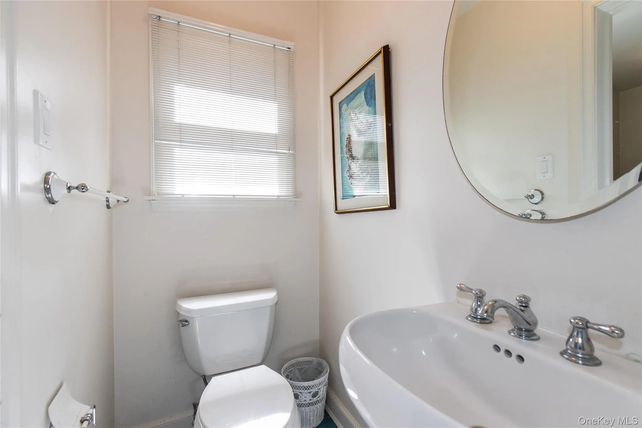 16 Birch Hill Road, North Hempstead, NY, 4 Bedrooms Bedrooms, 8 Rooms Rooms,3 BathroomsBathrooms,Residential,For Rent,Birch Hill,0,1051601 16 Birch Hill Road, North Hempstead, NY, 4 Bedrooms Bedrooms, 8 Rooms Rooms,3 BathroomsBathrooms,Residential,For Rent,Birch Hill,0,1051601