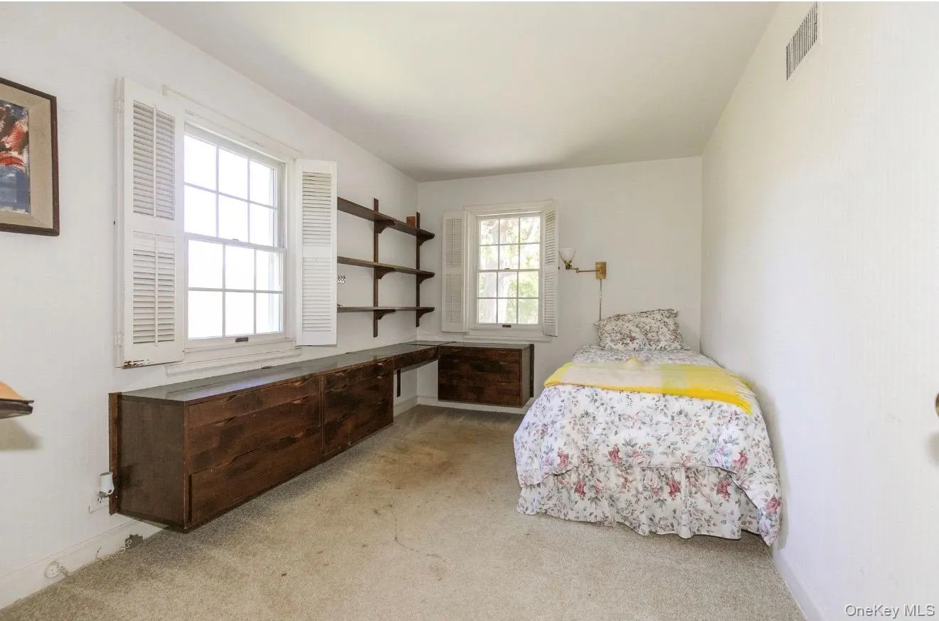 16 Birch Hill Road, North Hempstead, NY, 4 Bedrooms Bedrooms, 8 Rooms Rooms,3 BathroomsBathrooms,Residential,For Rent,Birch Hill,0,1051601 16 Birch Hill Road, North Hempstead, NY, 4 Bedrooms Bedrooms, 8 Rooms Rooms,3 BathroomsBathrooms,Residential,For Rent,Birch Hill,0,1051601