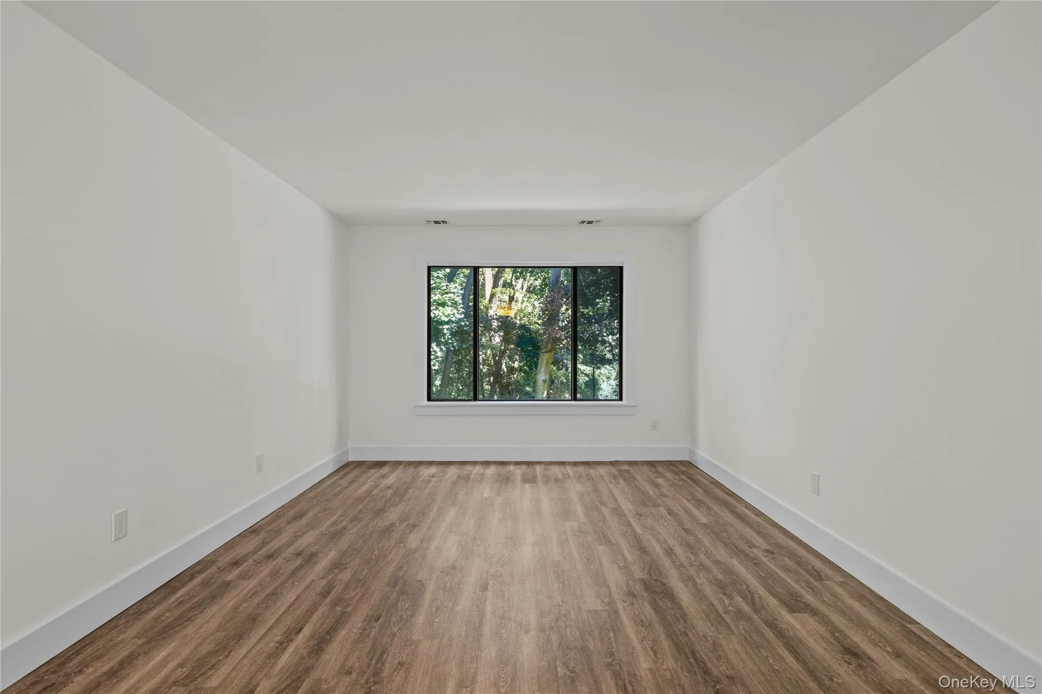 3307 Pine Cone Court, Poughkeepsie, NY, 1 Bedroom Bedrooms, 5 Rooms Rooms,1 BathroomBathrooms,Residential,For Rent,Pine Cone,0,1051602 3307 Pine Cone Court, Poughkeepsie, NY, 1 Bedroom Bedrooms, 5 Rooms Rooms,1 BathroomBathrooms,Residential,For Rent,Pine Cone,0,1051602