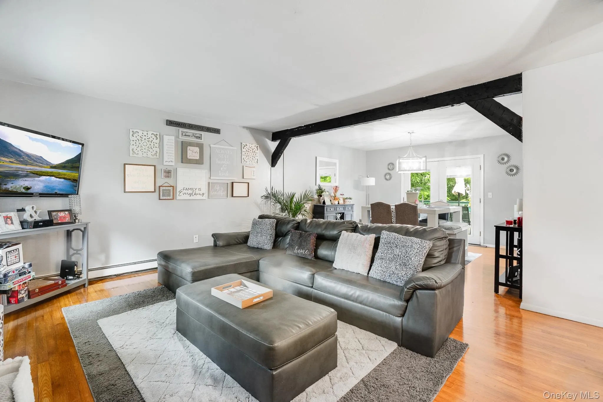 8 Larissa Lane, Wappinger, NY, 3 Bedrooms Bedrooms, 10 Rooms Rooms,2 BathroomsBathrooms,Residential,For Rent,Larissa,0,1051603 8 Larissa Lane, Wappinger, NY, 3 Bedrooms Bedrooms, 10 Rooms Rooms,2 BathroomsBathrooms,Residential,For Rent,Larissa,0,1051603