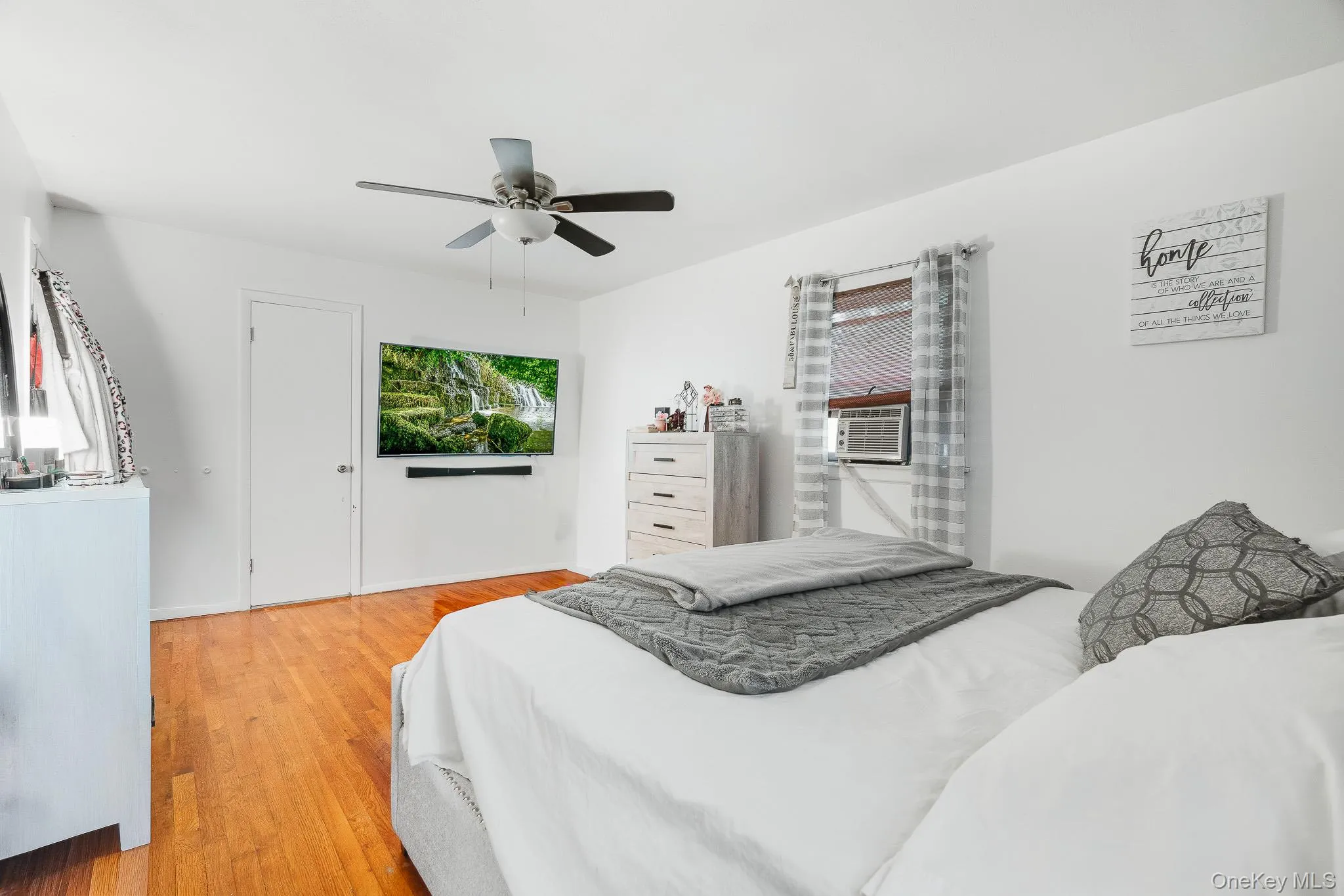 8 Larissa Lane, Wappinger, NY, 3 Bedrooms Bedrooms, 10 Rooms Rooms,2 BathroomsBathrooms,Residential,For Rent,Larissa,0,1051603 8 Larissa Lane, Wappinger, NY, 3 Bedrooms Bedrooms, 10 Rooms Rooms,2 BathroomsBathrooms,Residential,For Rent,Larissa,0,1051603