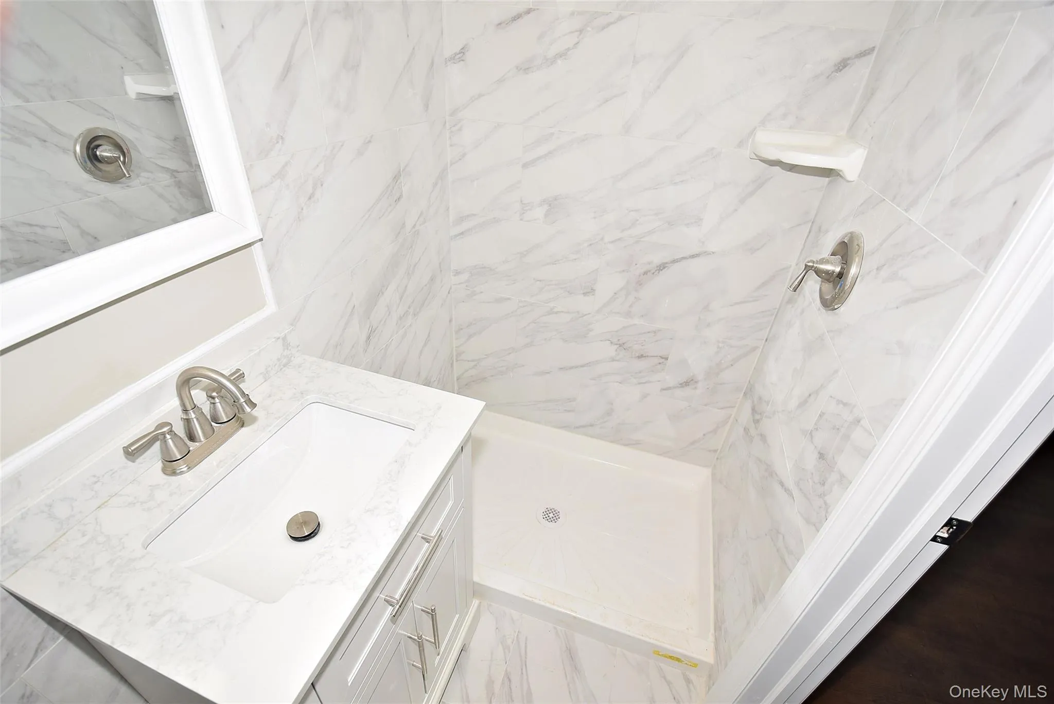 26 Tell Avenue, Babylon, NY, 4 Bedrooms Bedrooms, 8 Rooms Rooms,2 BathroomsBathrooms,Residential,For Rent,Tell,0,1051604 26 Tell Avenue, Babylon, NY, 4 Bedrooms Bedrooms, 8 Rooms Rooms,2 BathroomsBathrooms,Residential,For Rent,Tell,0,1051604