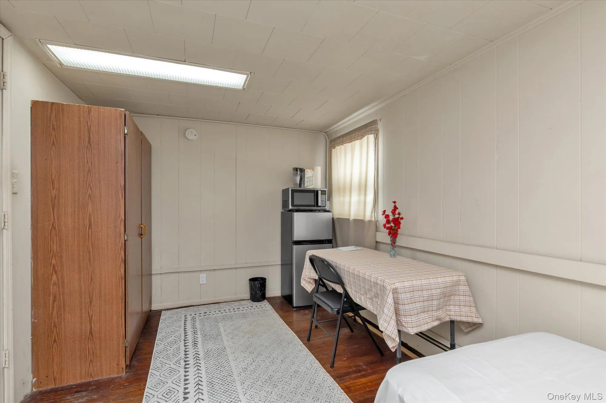 855 Front Street, Hempstead, NY, 6 Bedrooms Bedrooms, 9 Rooms Rooms,2 BathroomsBathrooms,Residential,For Rent,Front,0,1051608 855 Front Street, Hempstead, NY, 6 Bedrooms Bedrooms, 9 Rooms Rooms,2 BathroomsBathrooms,Residential,For Rent,Front,0,1051608