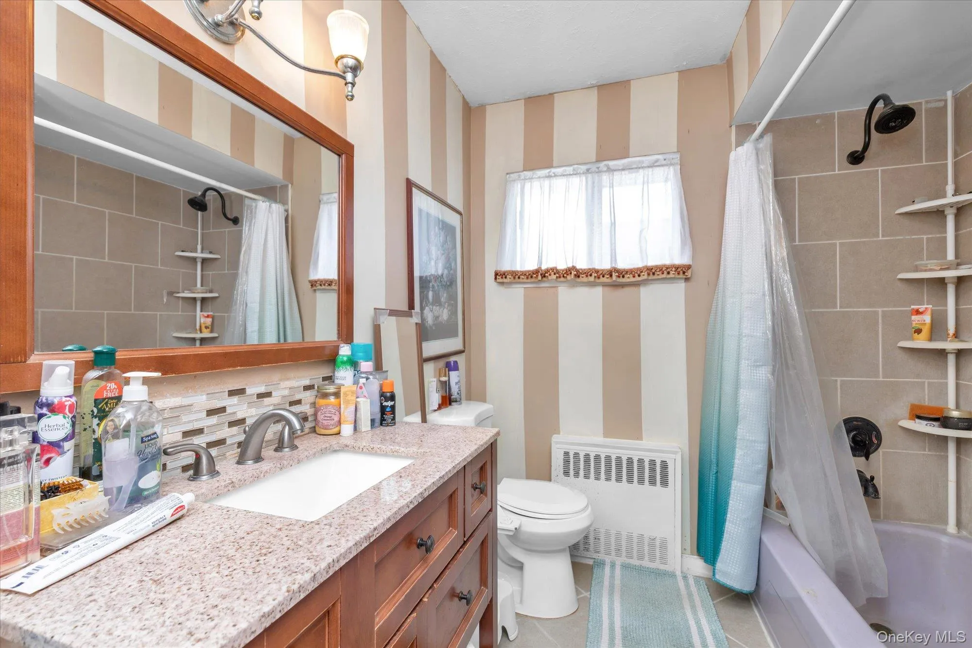 855 Front Street, Hempstead, NY, 6 Bedrooms Bedrooms, 9 Rooms Rooms,2 BathroomsBathrooms,Residential,For Rent,Front,0,1051608 855 Front Street, Hempstead, NY, 6 Bedrooms Bedrooms, 9 Rooms Rooms,2 BathroomsBathrooms,Residential,For Rent,Front,0,1051608