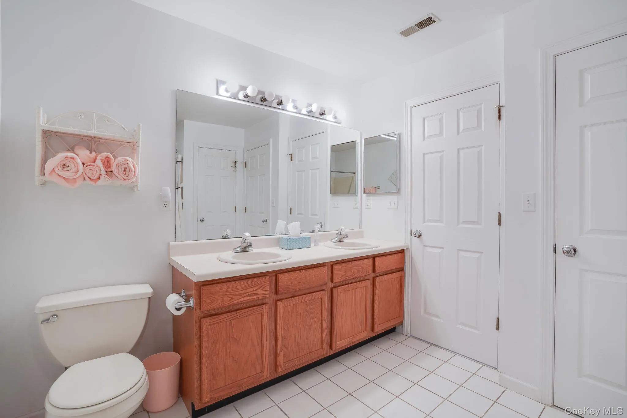21 Osborne Glen, Beekman, NY, 2 Bedrooms Bedrooms, 5 Rooms Rooms,1 BathroomBathrooms,Residential,For Rent,Osborne,0,1051609 21 Osborne Glen, Beekman, NY, 2 Bedrooms Bedrooms, 5 Rooms Rooms,1 BathroomBathrooms,Residential,For Rent,Osborne,0,1051609