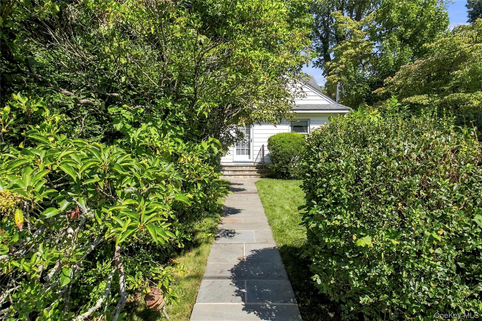 1 Brookfield Place, Mount Pleasant, NY, 4 Bedrooms Bedrooms, 9 Rooms Rooms,2 BathroomsBathrooms,Residential,For Rent,Brookfield,0,1051611 1 Brookfield Place, Mount Pleasant, NY, 4 Bedrooms Bedrooms, 9 Rooms Rooms,2 BathroomsBathrooms,Residential,For Rent,Brookfield,0,1051611