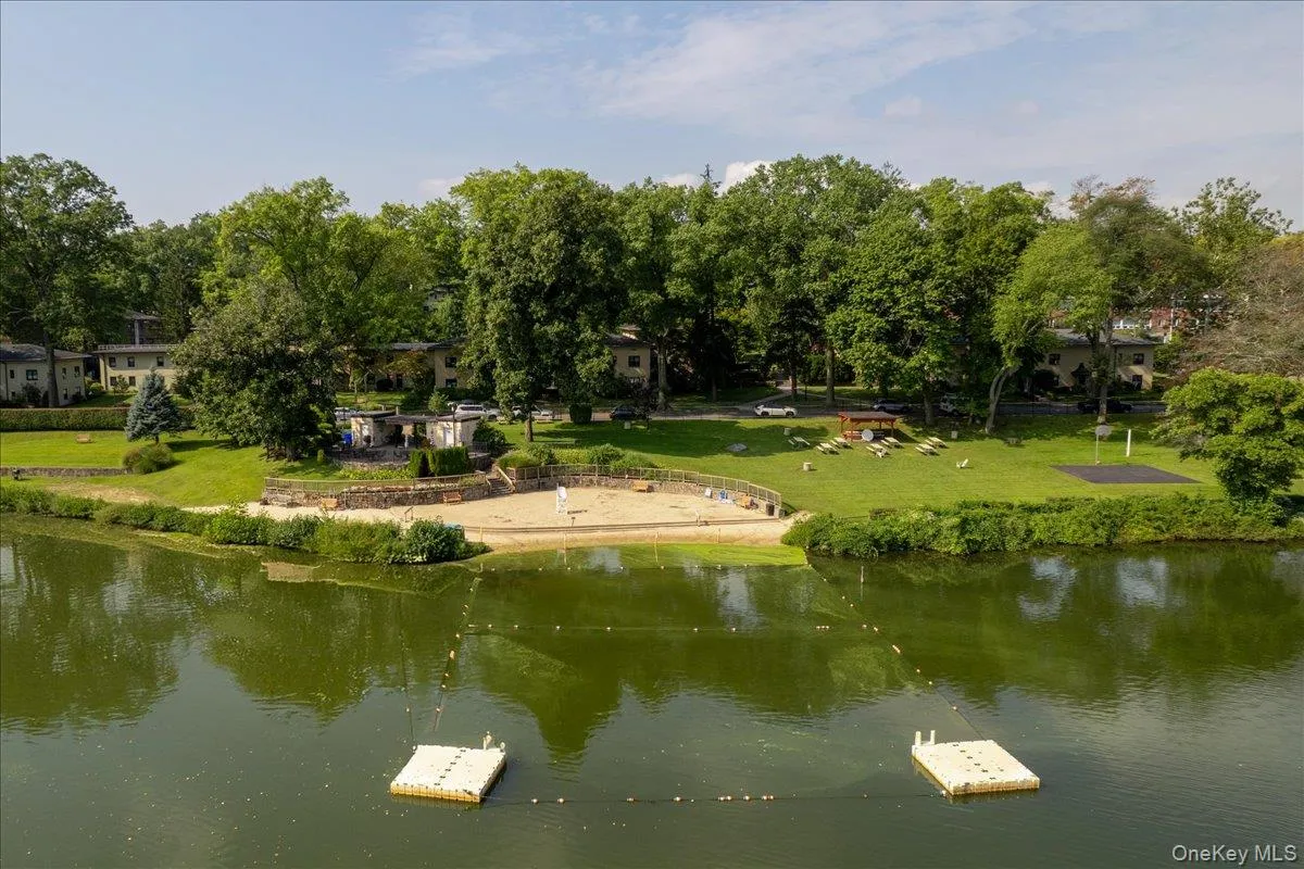 3 Whitehall Road, Eastchester, NY, 2 Bedrooms Bedrooms, 4 Rooms Rooms,1 BathroomBathrooms,Residential,For Rent,Whitehall,0,1051614 3 Whitehall Road, Eastchester, NY, 2 Bedrooms Bedrooms, 4 Rooms Rooms,1 BathroomBathrooms,Residential,For Rent,Whitehall,0,1051614
