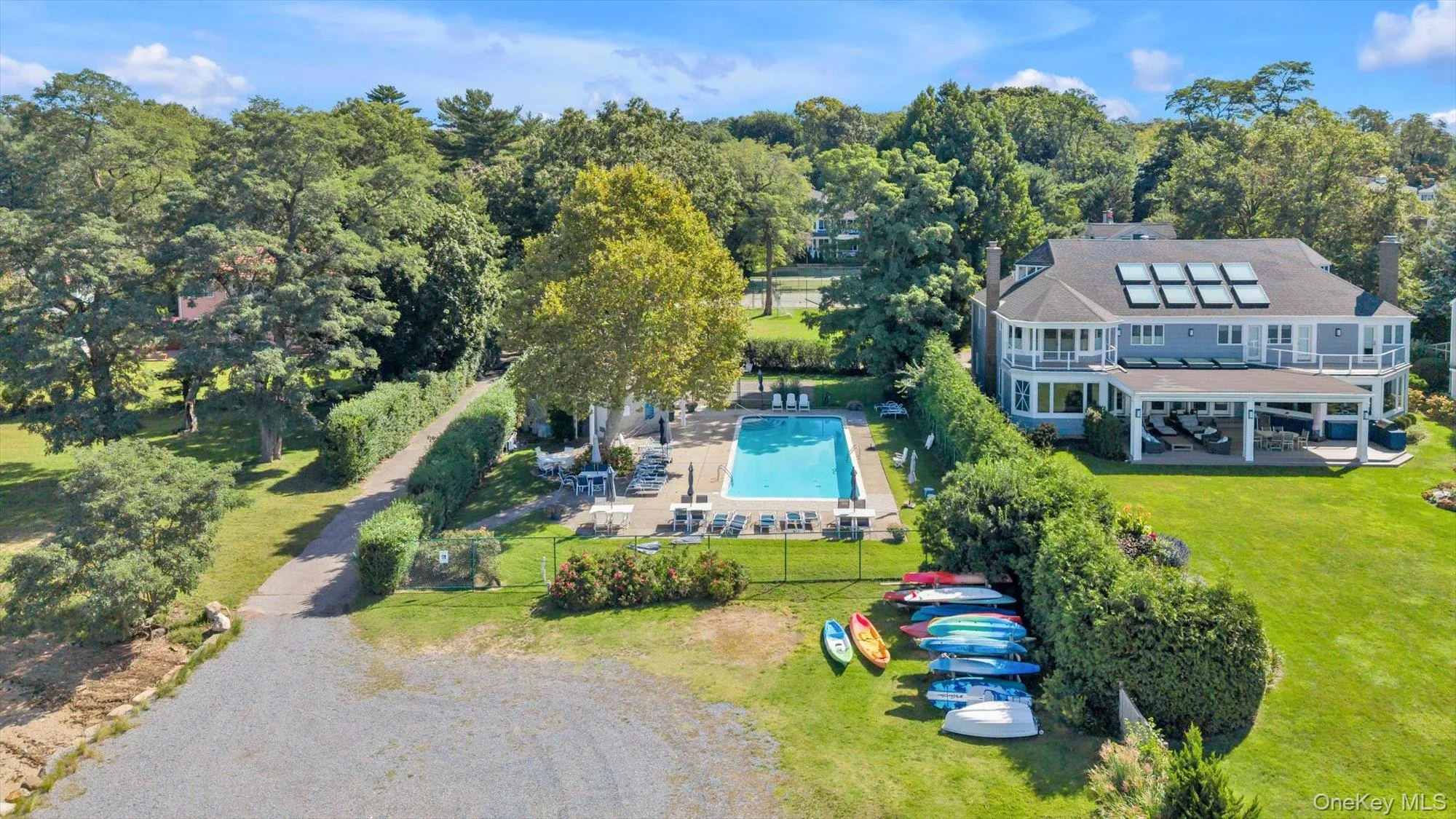 3 South Court, North Hempstead, NY, 4 Bedrooms Bedrooms, 9 Rooms Rooms,2 BathroomsBathrooms,Residential,For Rent,South,0,1051621 3 South Court, North Hempstead, NY, 4 Bedrooms Bedrooms, 9 Rooms Rooms,2 BathroomsBathrooms,Residential,For Rent,South,0,1051621