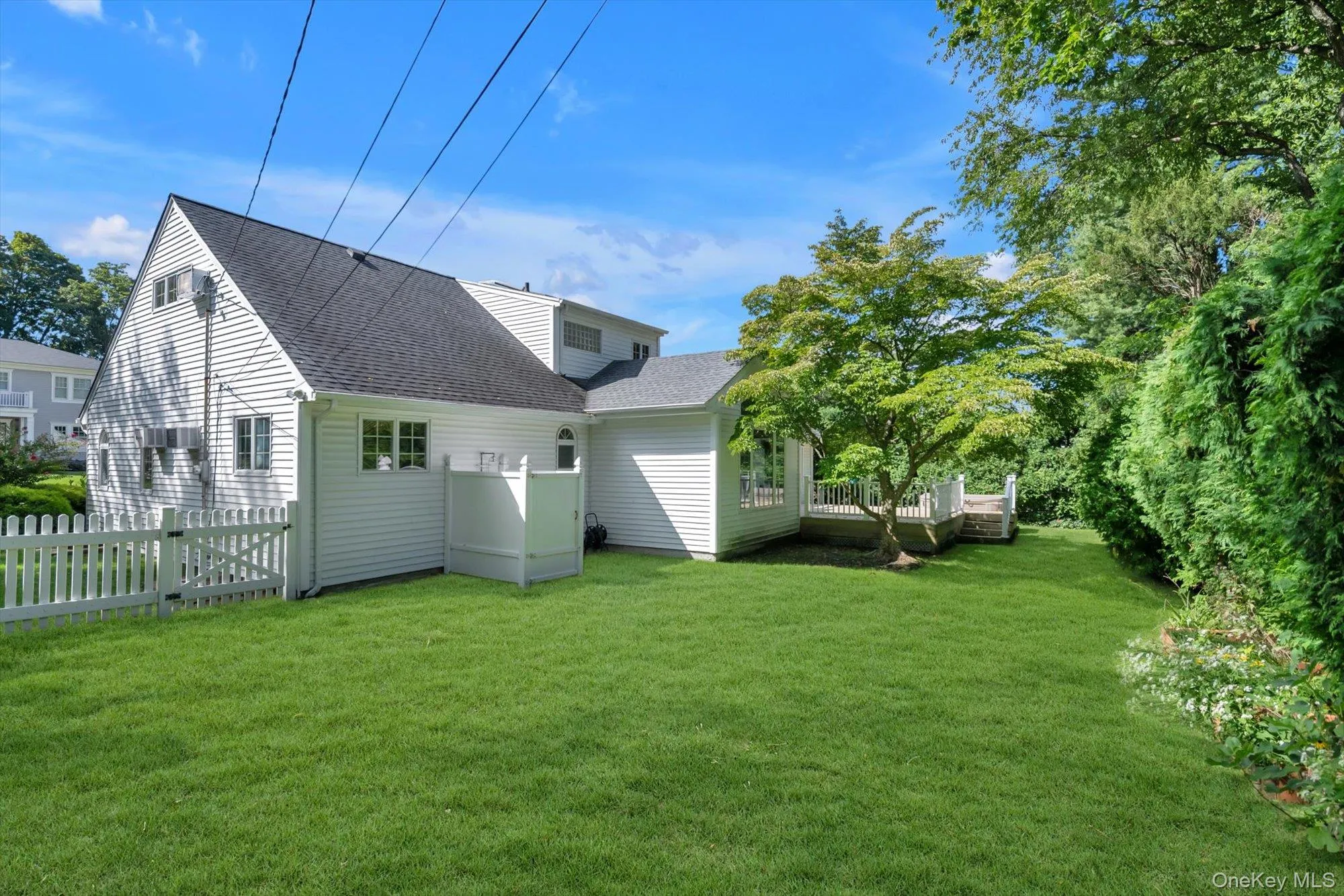 3 South Court, North Hempstead, NY, 4 Bedrooms Bedrooms, 9 Rooms Rooms,2 BathroomsBathrooms,Residential,For Rent,South,0,1051621 3 South Court, North Hempstead, NY, 4 Bedrooms Bedrooms, 9 Rooms Rooms,2 BathroomsBathrooms,Residential,For Rent,South,0,1051621