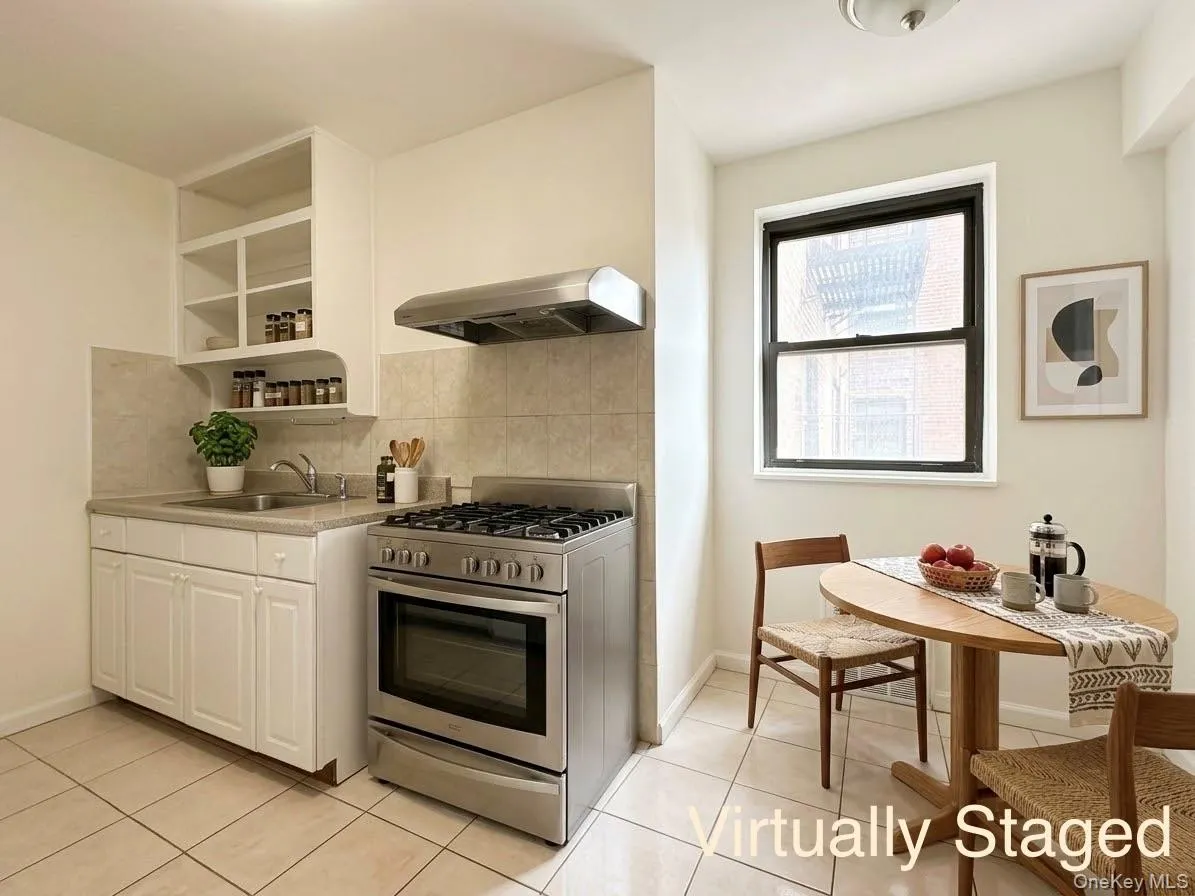 4410 Macnish Street, New York, NY, 1 Bedroom Bedrooms, 3 Rooms Rooms,1 BathroomBathrooms,Residential,For Rent,Macnish,0,1051622 4410 Macnish Street, New York, NY, 1 Bedroom Bedrooms, 3 Rooms Rooms,1 BathroomBathrooms,Residential,For Rent,Macnish,0,1051622