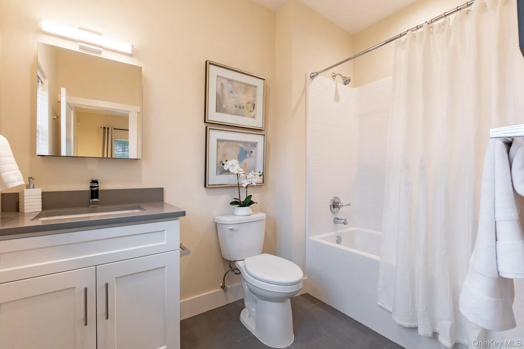 111 Romar Court, Babylon, NY, 2 Bedroom Bedrooms, 5 Room Rooms,2 BathroomBathrooms,Residential Lease,For Rent,Romar,0,1051624 111 Romar Court, Babylon, NY, 2 Bedroom Bedrooms, 5 Room Rooms,2 BathroomBathrooms,Residential Lease,For Rent,Romar,0,1051624