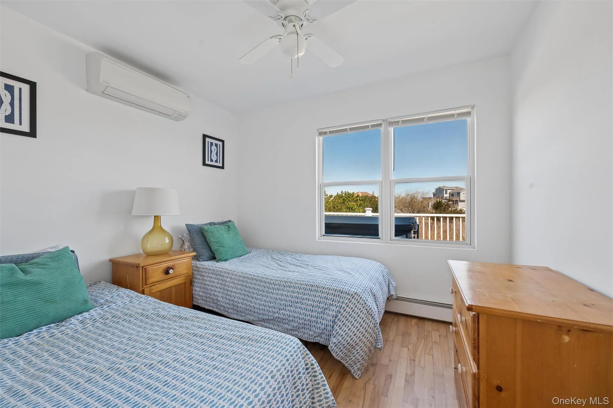 898 Dune Road, Southampton, NY, 3 Bedrooms Bedrooms, 7 Rooms Rooms,1 BathroomBathrooms,Residential,For Rent,Dune,0,1051625 898 Dune Road, Southampton, NY, 3 Bedrooms Bedrooms, 7 Rooms Rooms,1 BathroomBathrooms,Residential,For Rent,Dune,0,1051625
