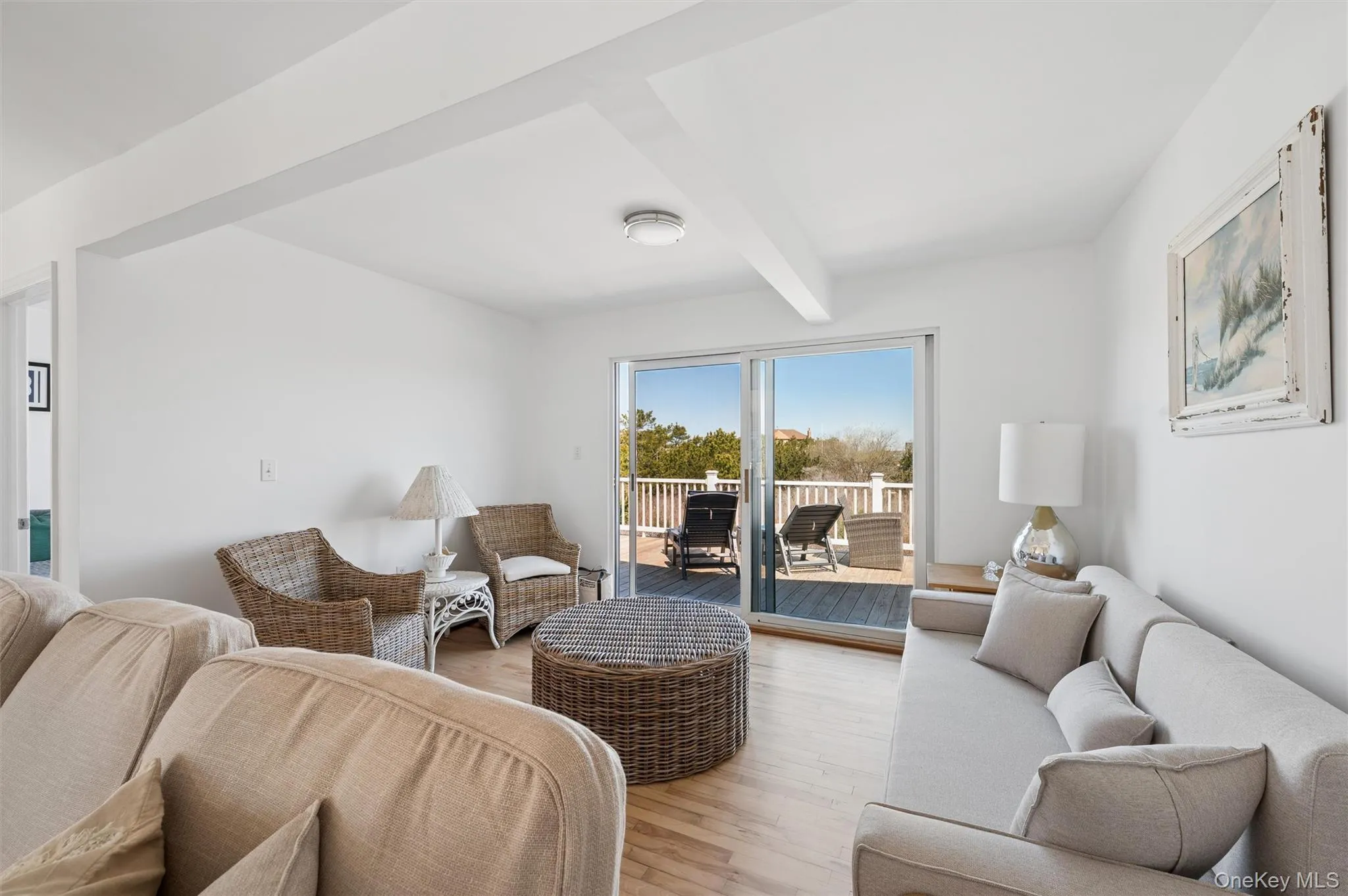 898 Dune Road, Southampton, NY, 3 Bedrooms Bedrooms, 7 Rooms Rooms,1 BathroomBathrooms,Residential,For Rent,Dune,0,1051625 898 Dune Road, Southampton, NY, 3 Bedrooms Bedrooms, 7 Rooms Rooms,1 BathroomBathrooms,Residential,For Rent,Dune,0,1051625
