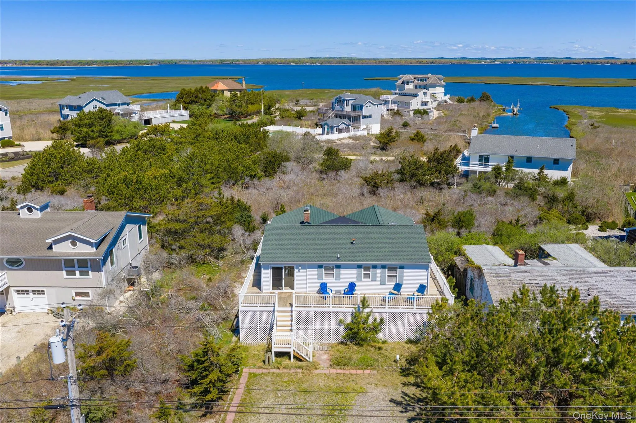 898 Dune Road, Southampton, NY, 3 Bedrooms Bedrooms, 7 Rooms Rooms,1 BathroomBathrooms,Residential,For Rent,Dune,0,1051625 898 Dune Road, Southampton, NY, 3 Bedrooms Bedrooms, 7 Rooms Rooms,1 BathroomBathrooms,Residential,For Rent,Dune,0,1051625