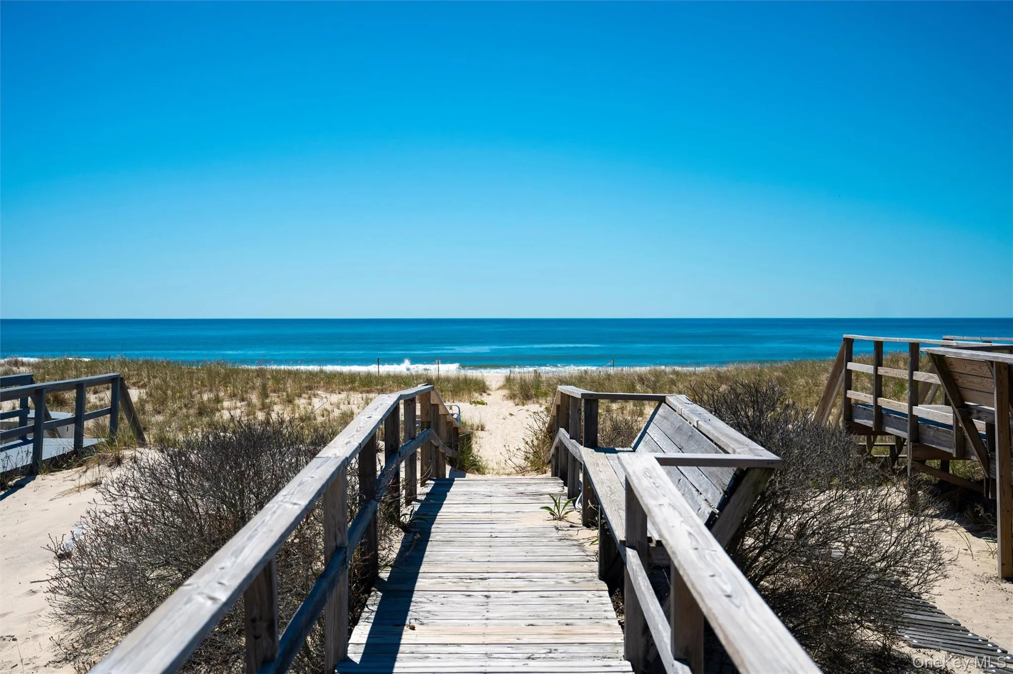 898 Dune Road, Southampton, NY, 3 Bedrooms Bedrooms, 7 Rooms Rooms,1 BathroomBathrooms,Residential,For Rent,Dune,0,1051625 898 Dune Road, Southampton, NY, 3 Bedrooms Bedrooms, 7 Rooms Rooms,1 BathroomBathrooms,Residential,For Rent,Dune,0,1051625