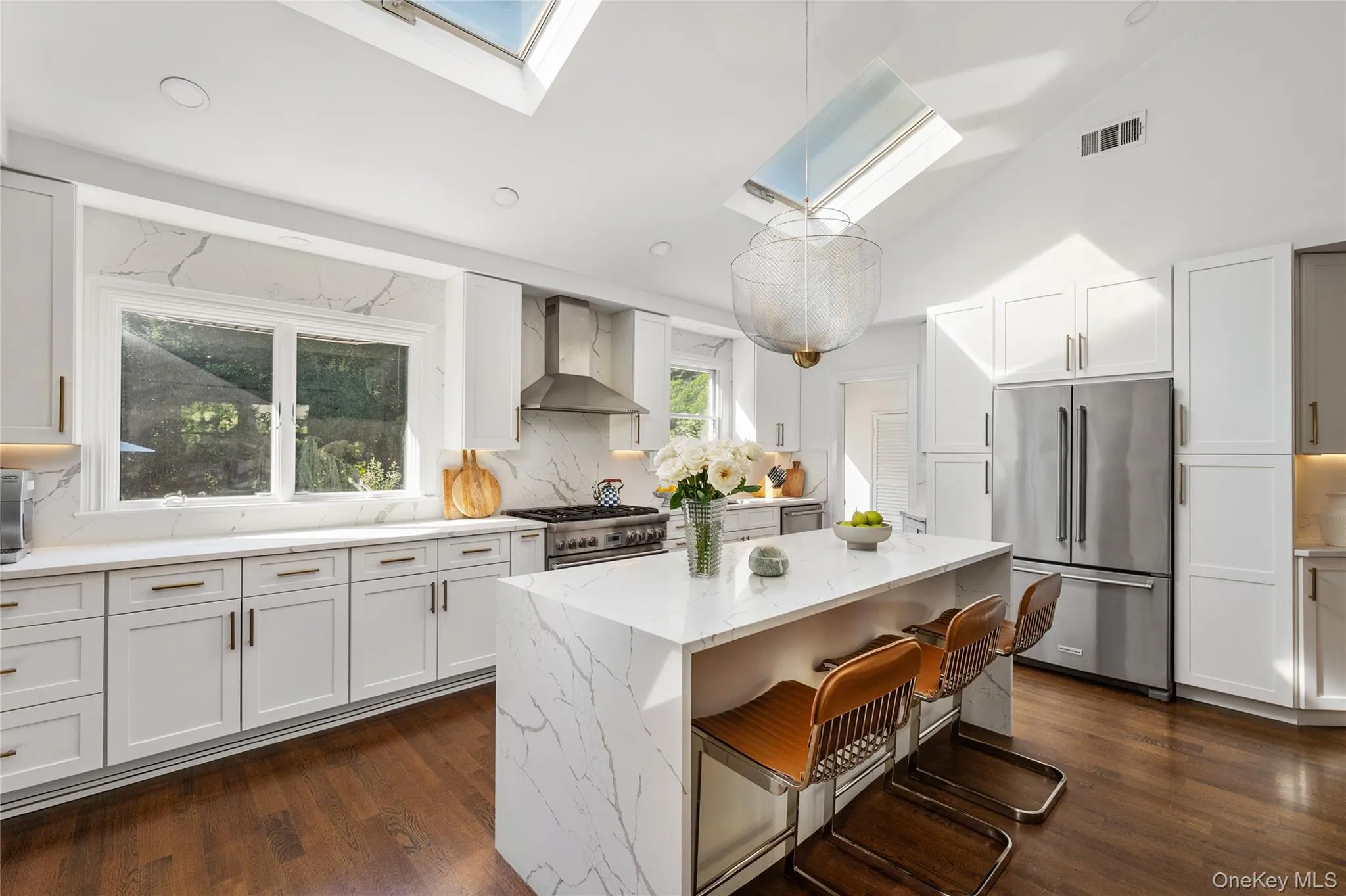 10 Magenta Lane, Huntington, NY, 3 Bedrooms Bedrooms, 6 Rooms Rooms,2 BathroomsBathrooms,Residential,For Rent,Magenta,0,1051626 10 Magenta Lane, Huntington, NY, 3 Bedrooms Bedrooms, 6 Rooms Rooms,2 BathroomsBathrooms,Residential,For Rent,Magenta,0,1051626