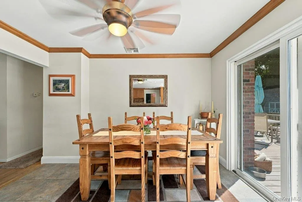 985 Silver Colt Road, Southold, NY, 3 Bedrooms Bedrooms, 6 Rooms Rooms,1 BathroomBathrooms,Residential,For Rent,Silver Colt,0,1051628 985 Silver Colt Road, Southold, NY, 3 Bedrooms Bedrooms, 6 Rooms Rooms,1 BathroomBathrooms,Residential,For Rent,Silver Colt,0,1051628