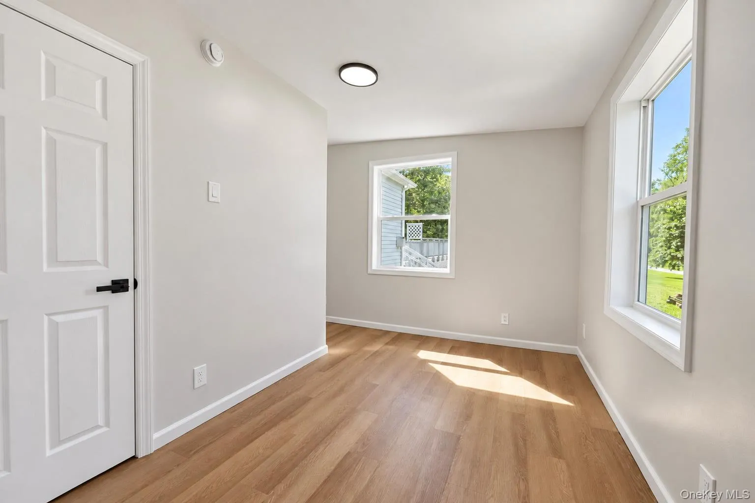 10 Spike Horn Road, Saugerties, NY, 5 Bedrooms Bedrooms, 9 Rooms Rooms,2 BathroomsBathrooms,Residential,For Rent,Spike Horn,0,1051630 10 Spike Horn Road, Saugerties, NY, 5 Bedrooms Bedrooms, 9 Rooms Rooms,2 BathroomsBathrooms,Residential,For Rent,Spike Horn,0,1051630