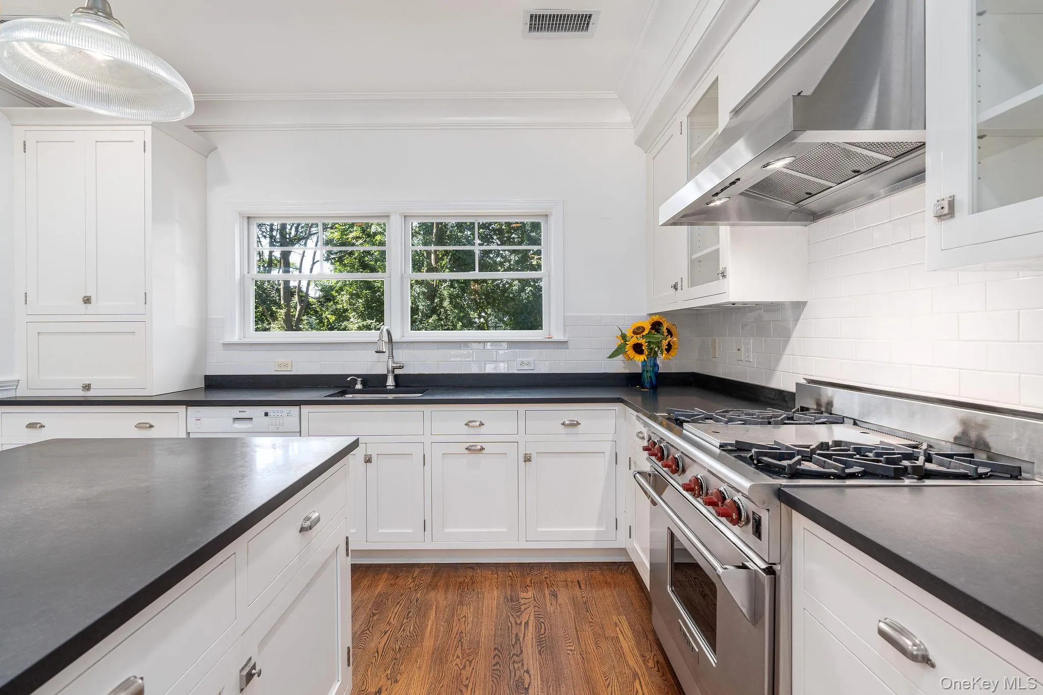 775 Mulford Court, Southold, NY, 4 Bedrooms Bedrooms, 10 Rooms Rooms,3 BathroomsBathrooms,Residential,For Rent,Mulford,0,1051631 775 Mulford Court, Southold, NY, 4 Bedrooms Bedrooms, 10 Rooms Rooms,3 BathroomsBathrooms,Residential,For Rent,Mulford,0,1051631